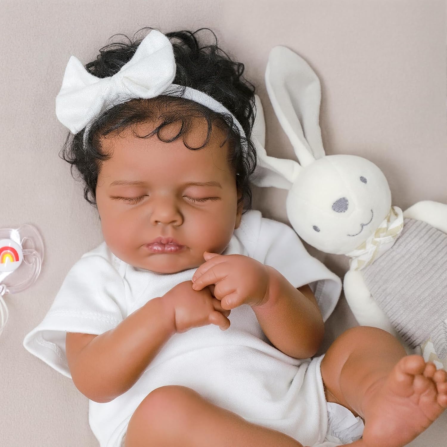 SCOM Reborn Baby Dolls Black Girl - 20 Inch Realistic African American Doll Newborn Baby Real Life Baby with Hair and Soft Weighted Body Gift for Kids Age 3 4 5 6