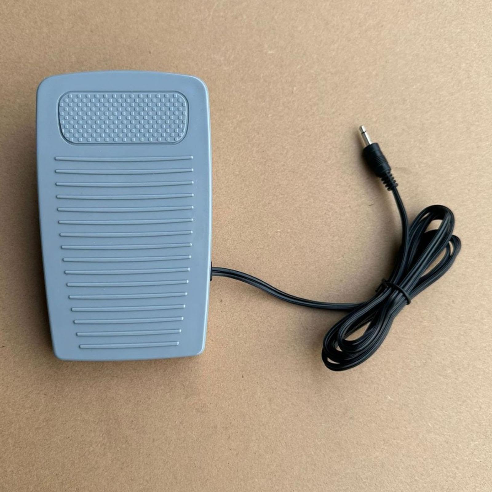 Pedal C-9002 de Repuesto Directo para Accesorios de Máquinas de Coser