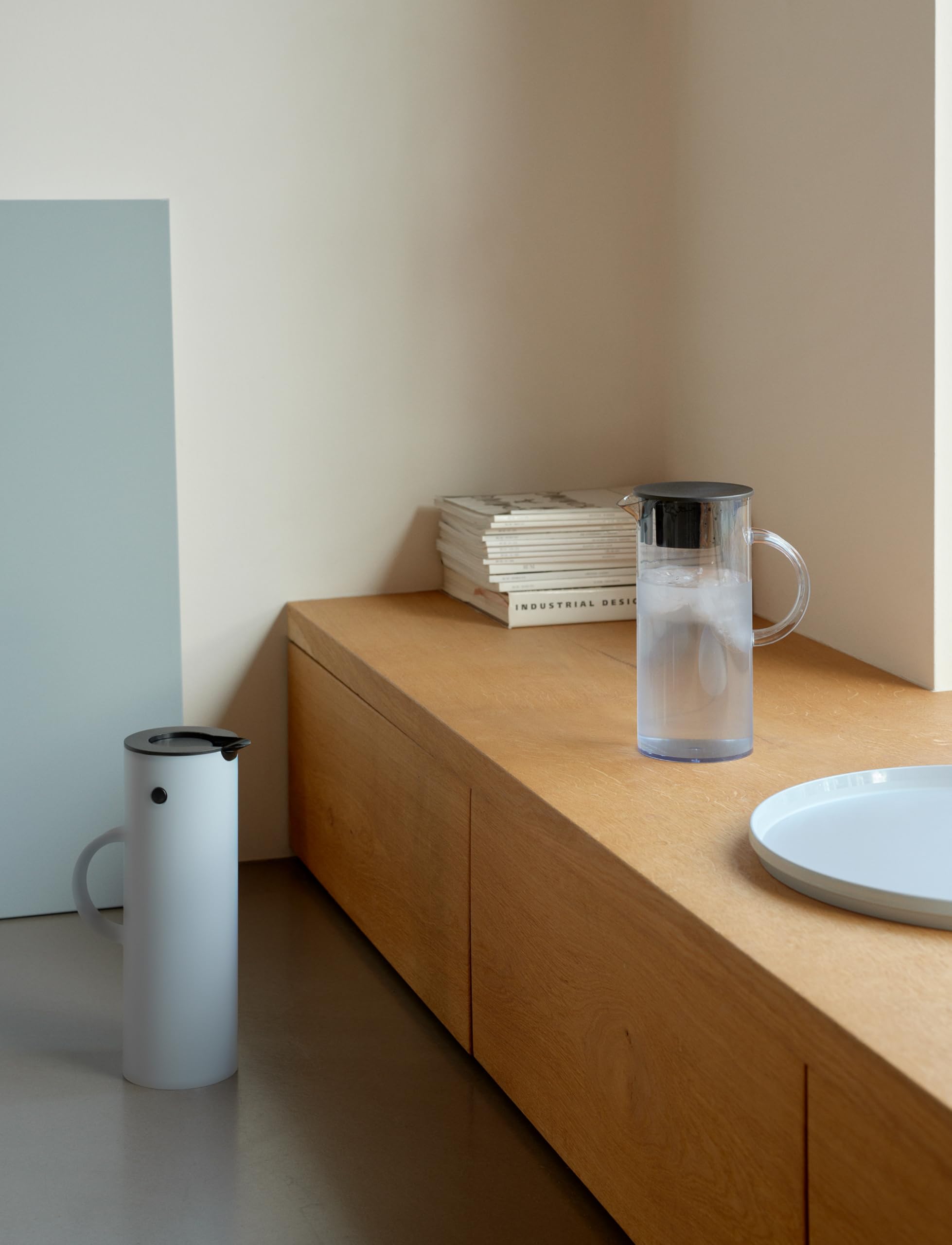 Stelton EM 77 Isolierkanne 1l soft cloud