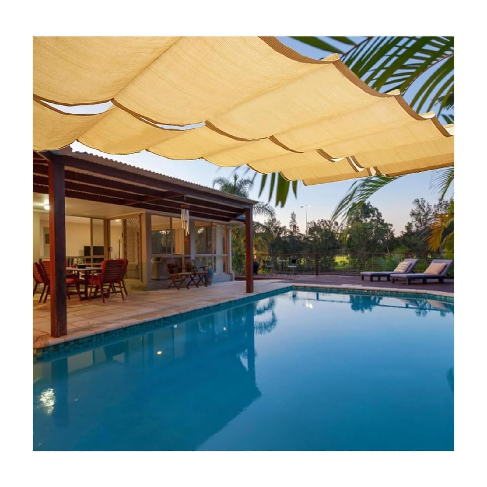 Voile d'ombrage rétractable contre la chaleur de terrasse