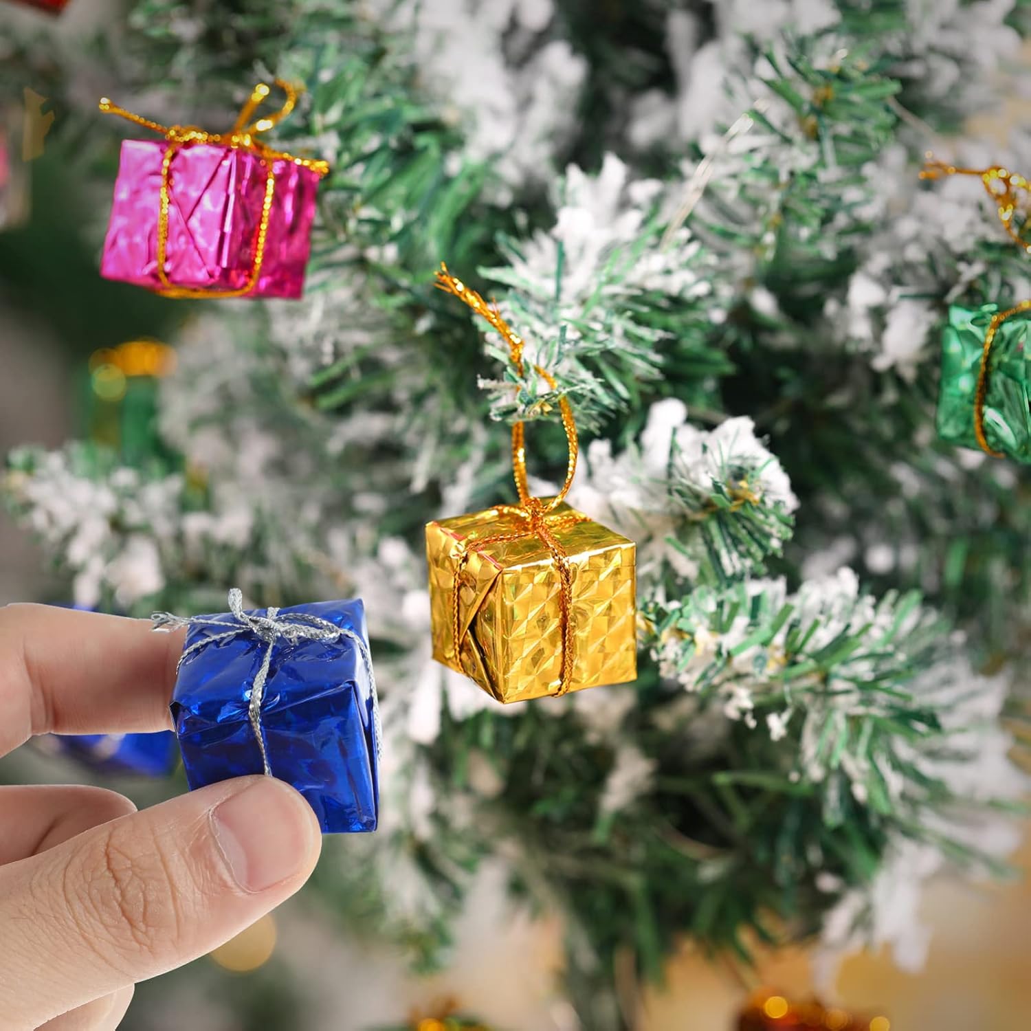 IMIKEYA 24pcs Mini Box Pendants: Christmas Tree Mini Boxes Christmas Ornament Hanging Xmas Tree Ornaments Decor for Xmas Party Holiday Decor Decor