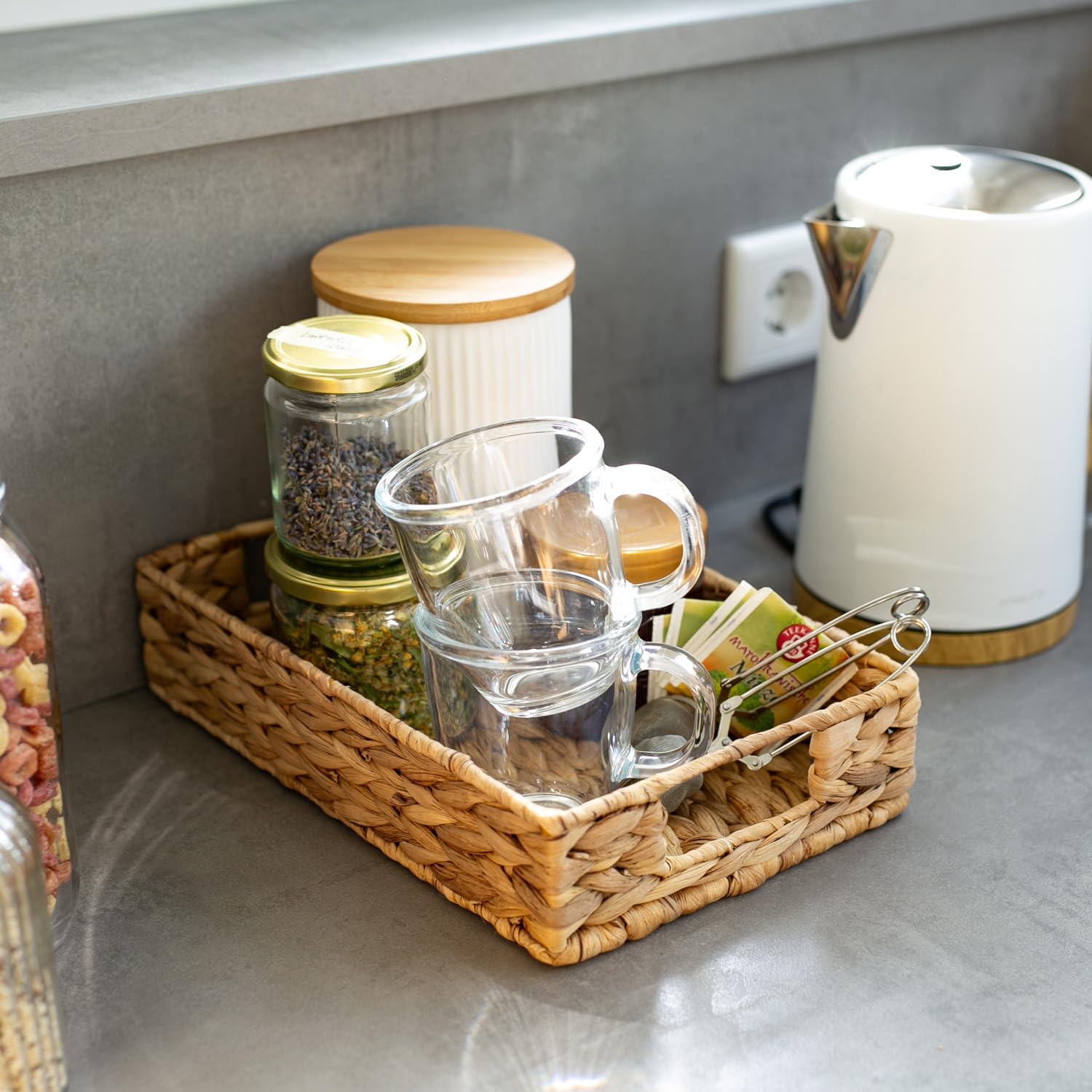 HMF Empty Gift Basket, Storage Basket Braided Made of Water Hyacinth, Set of 2, Square, 35 / 32 cm Width, Natural, Large - Image 3