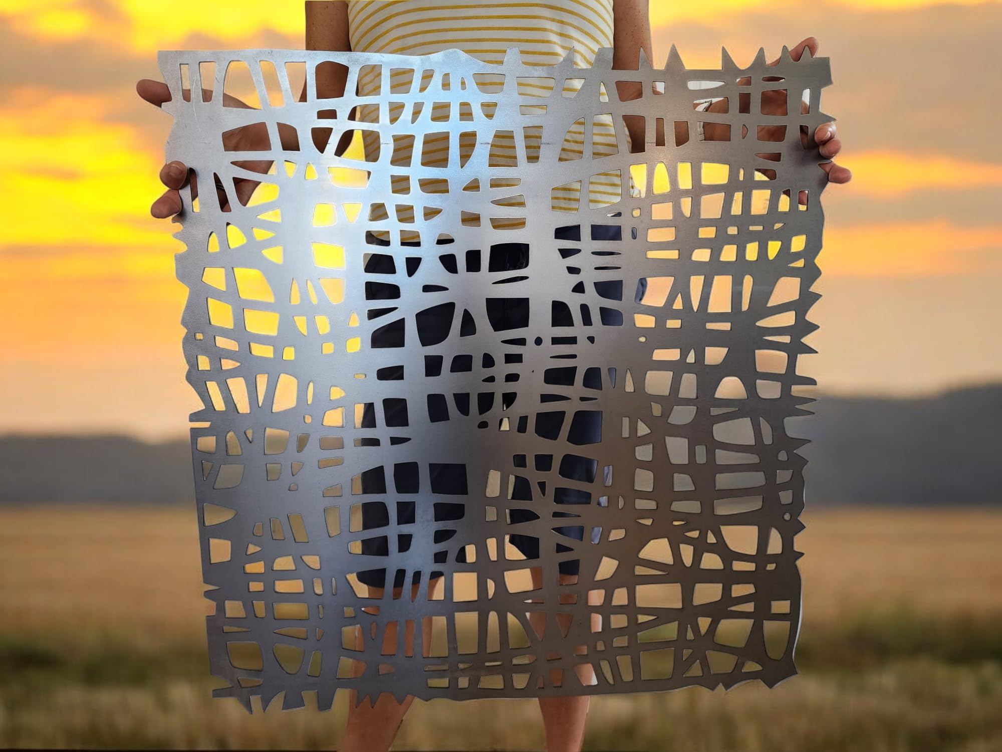 Jess and Jessica - Custom Size Metal Lattice Panel Screen for Fretwork Wall Panels, Fence Privacy Screen, Hand Rail Metal Fence Panels, Outdoor Privacy Screen, Patio Screen Decorative Screen Panel