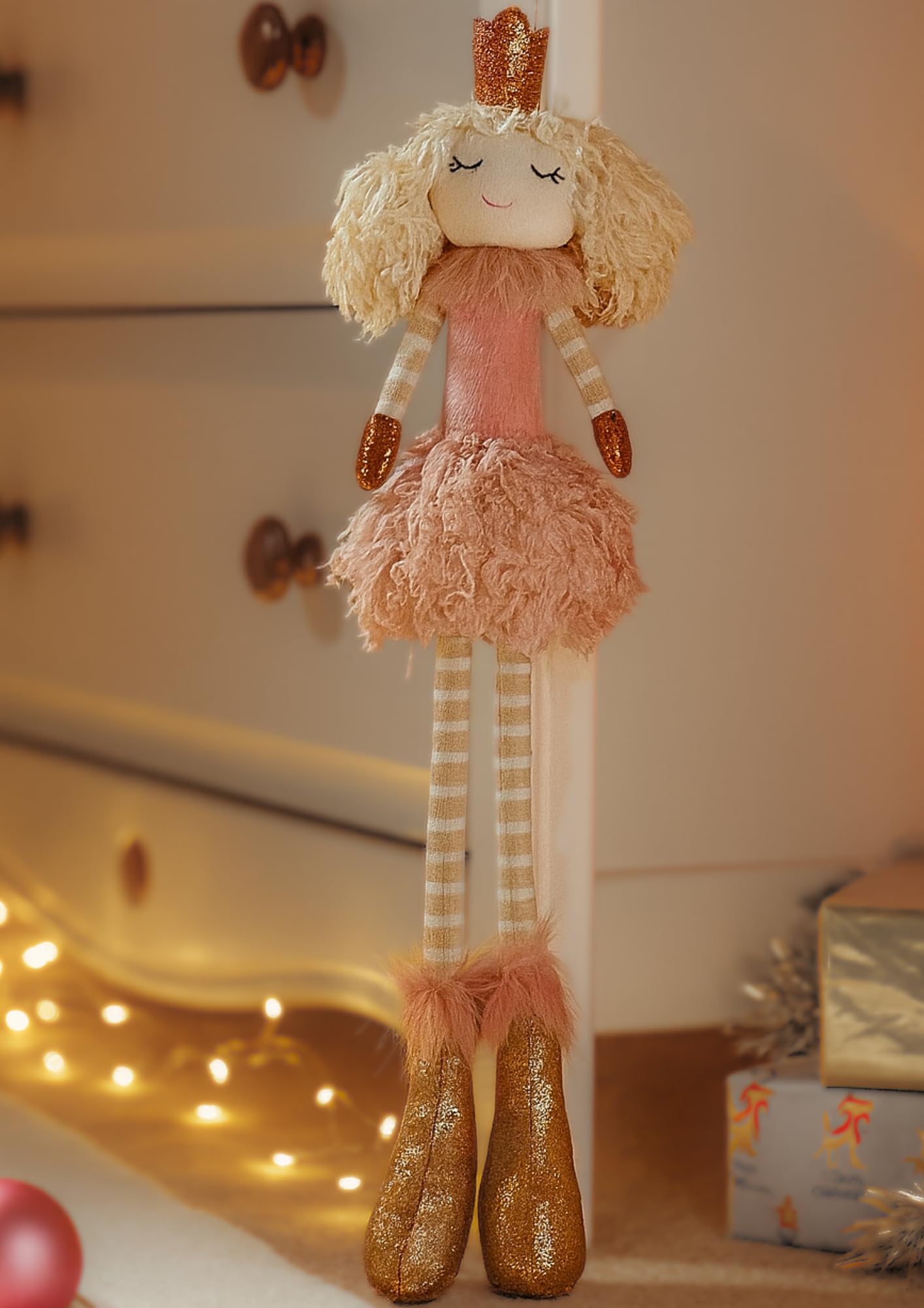 Marco Paul Standing Fairy Princess Ornament – 48cm Plush Pink Christmas Decoration with Crown & Wings – Glitter Xmas Ornament for Table Centrepiece, Home Decor, Kids Bedroom & Girls Bedroom Decor