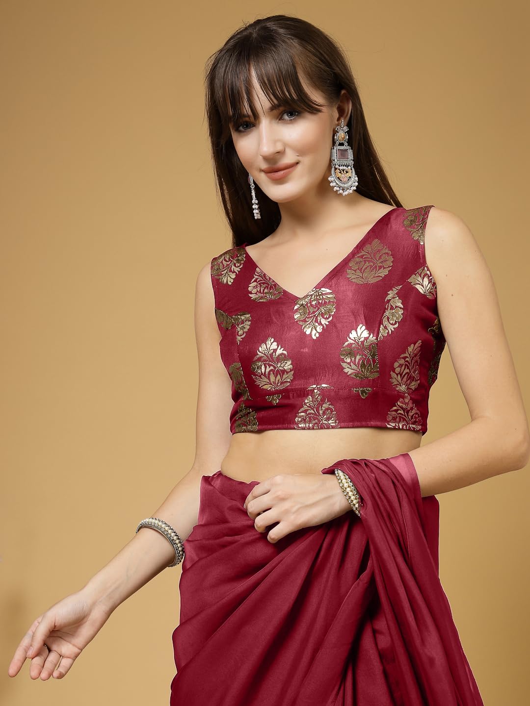 Oomph Women's Indian Ethnic Wear Designer Big Paisley Pattern Zari Work V Neck Sleeveless Indian Red Color Brocade Readymade Blouse For Saree Or Lehnga And Fusion Twist. Xxl