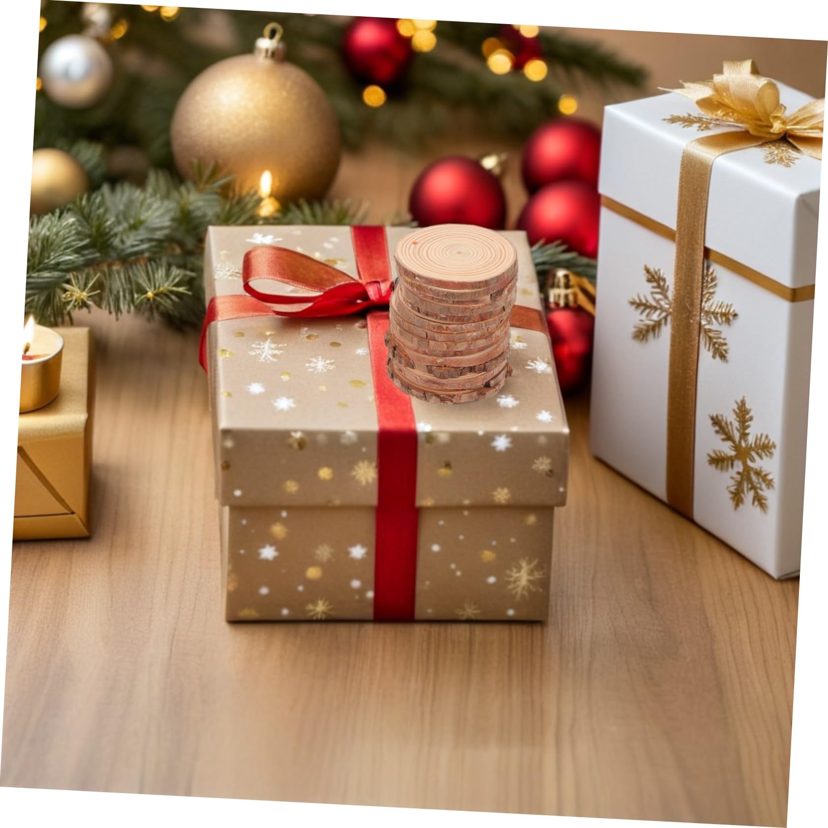 30 Stück Runde Holzscheiben mit Vorgebohrtem Loch und Jutekordel für Weihnachtsdekoration und Bastelarbeiten