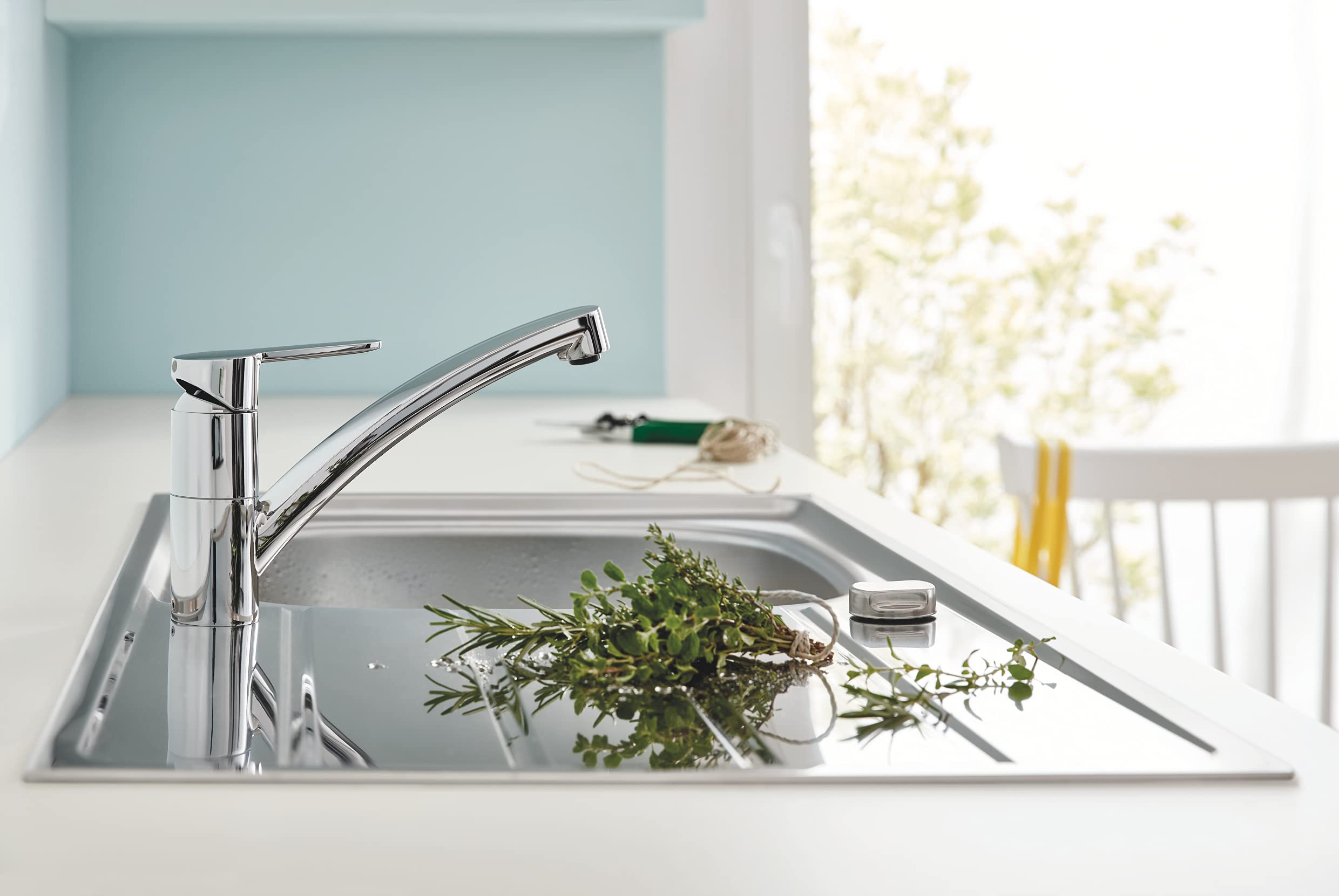 GROHE StartEco Mitigeur Monocommande Évier, Robinet Cuisine, Bec Bas, Rotation 140°, Chromé