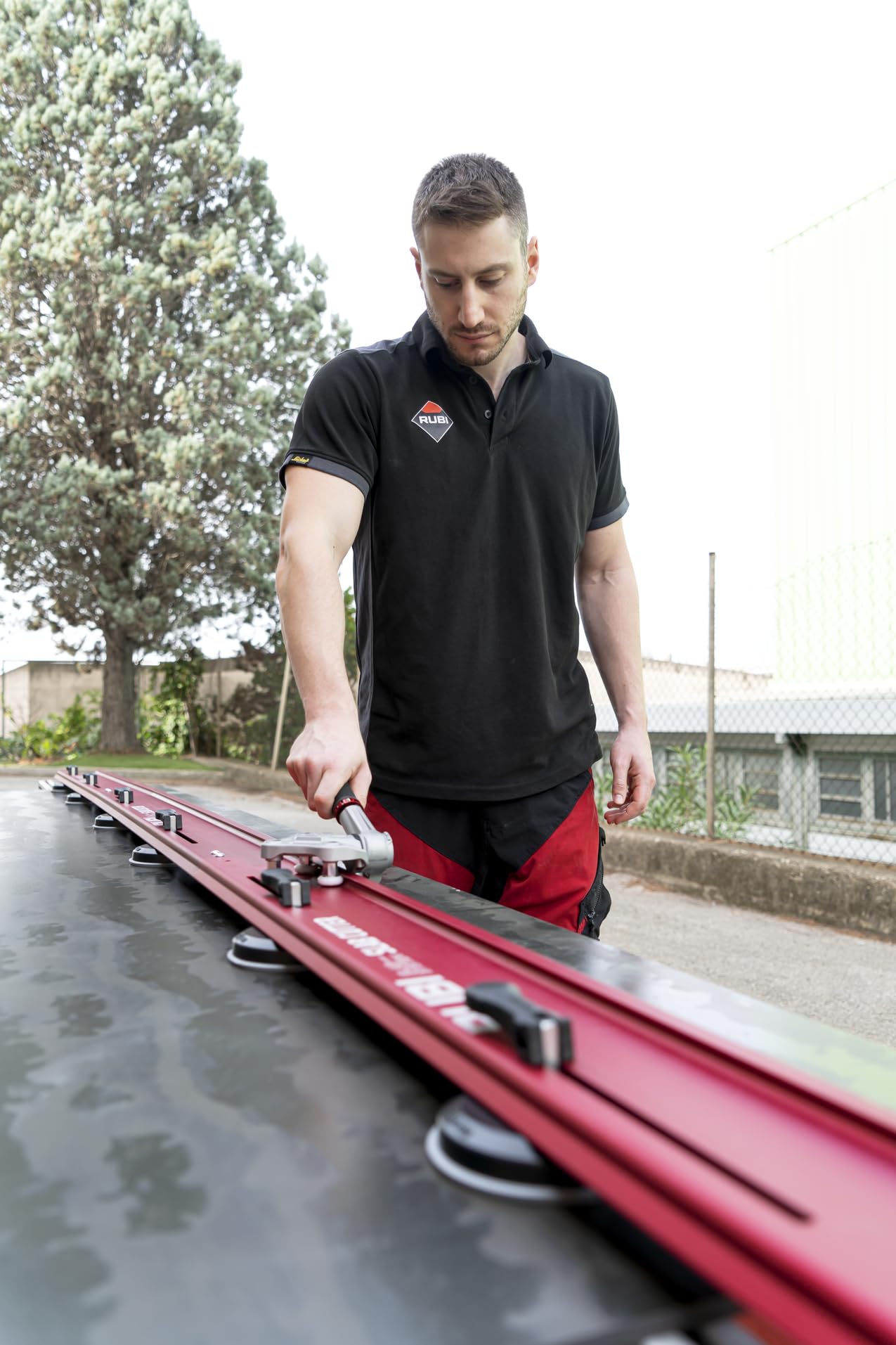 Rubi Slab Cutter G3 – Système de rail pour couper des carreaux de grand format