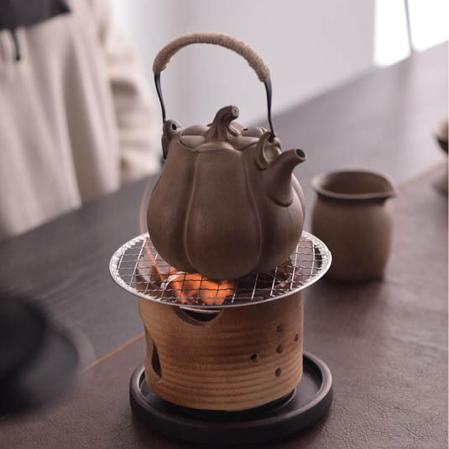 Pumpkin Teapot 600ml Heat Resistance Ceramic Teapot with Handle & Lid for Warm Tea Outdoor Camping Unique Pumpkin Tea Kettle for Halloween, Harvest Gifts #·