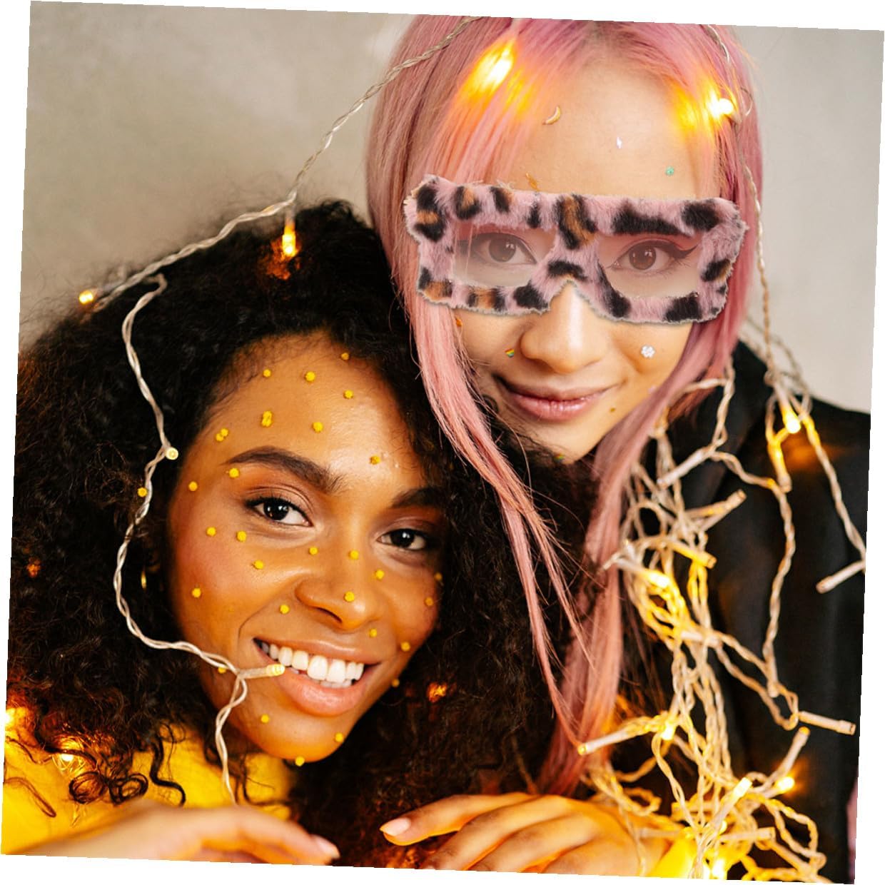 Unomor 2pcs Women’s Plush Fuzzy Sunglasses Leopard Print Cat Eye Retro Novelty Eyewear for Party Cosplay and Holiday Accessories