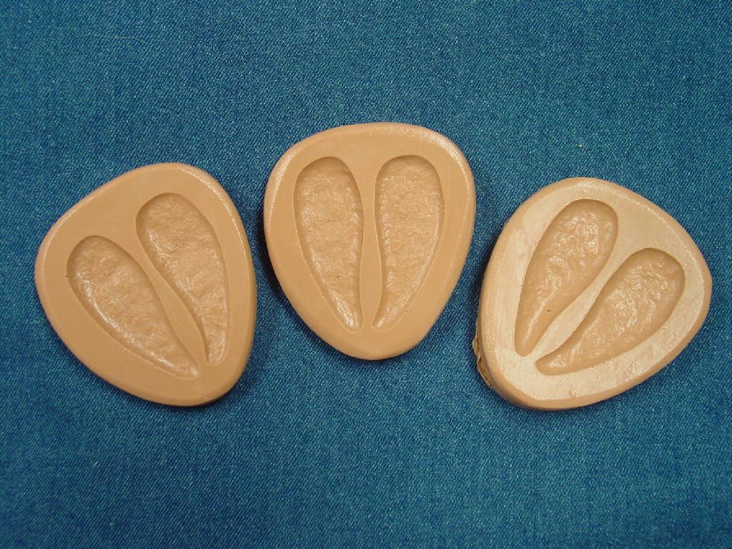 Deer Moose Tracks Hoof Print Plastic Craft Mold Set use with Soap or Cement for Making Animal Tracks 4754
