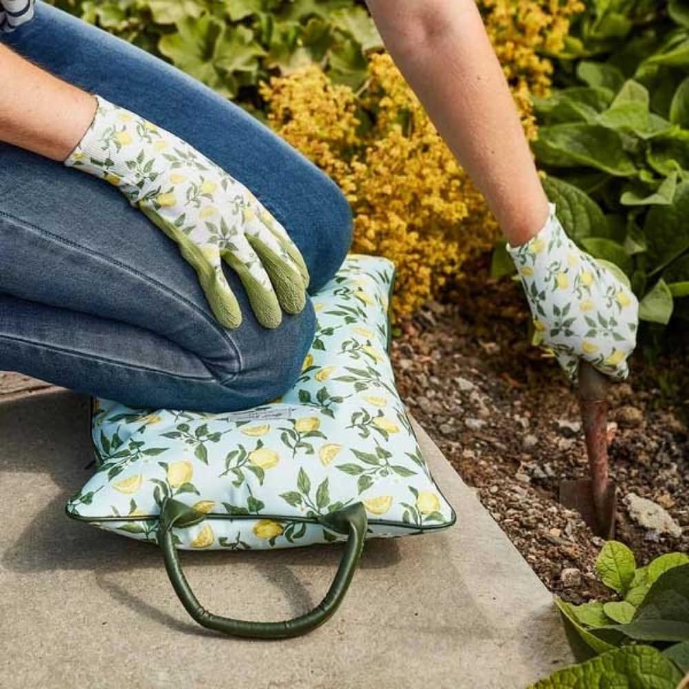 Garden Mile Garden Cushion Kneeler Water Resistant Padded Gardening Knee Pad Lightweight with Handles Multi-Use Portable Gardening Mat Indoor Outdoor Durable Garden Picnic Cushion (Sicilian Lemon)