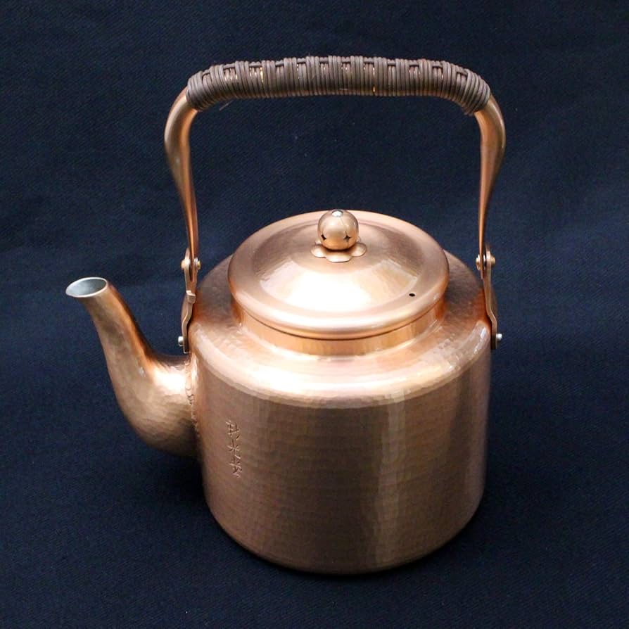 Amazon｜新光堂 日本製 純銅 手打ち 湯沸し 2.5L ギフト