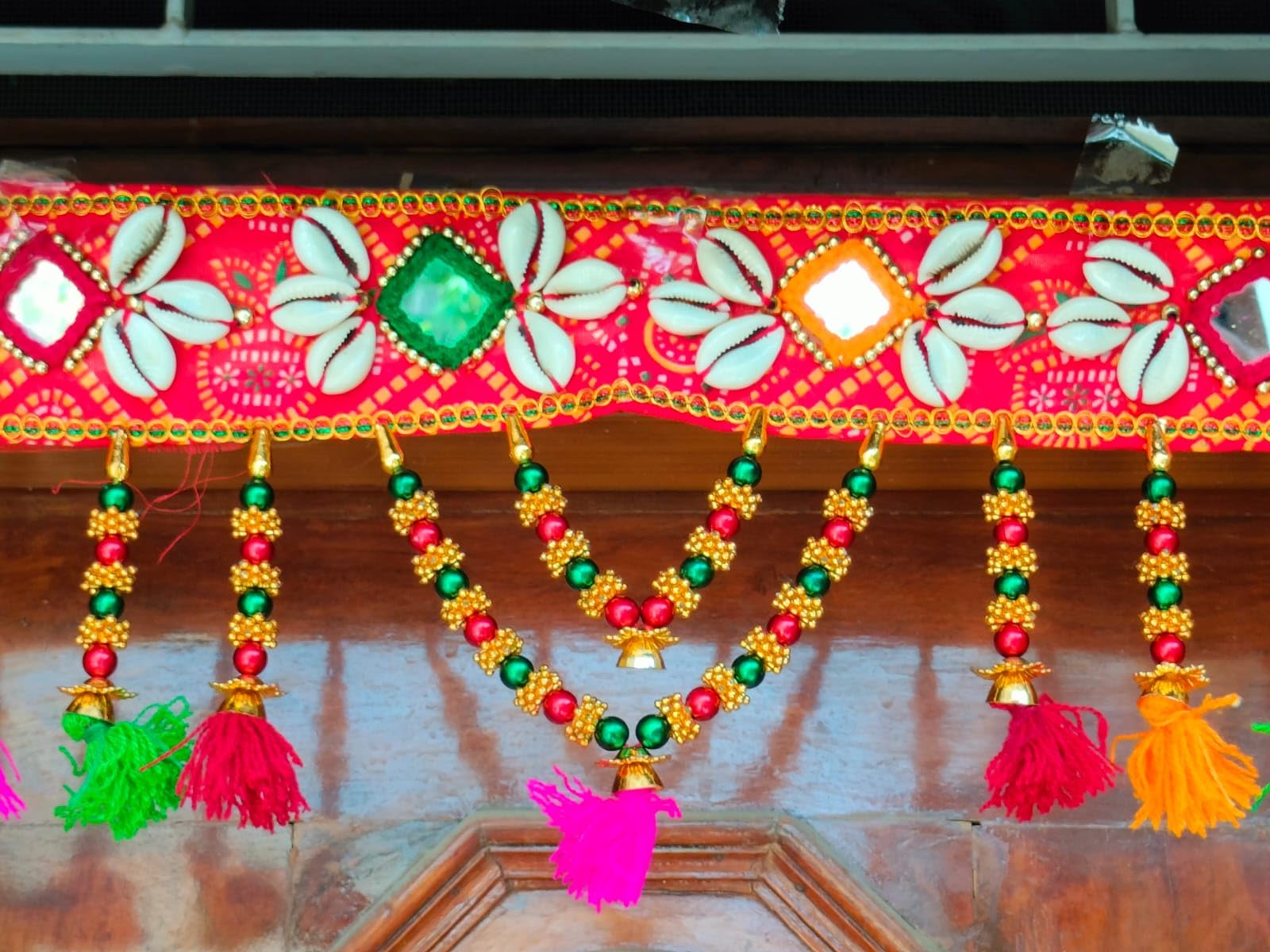Jaipuri haat Kaudi and Red Cotton Made Door Toran Bandarwal for Home Décor (B01LSGQN78) Amazon Price History, Amazon Price Tracker
