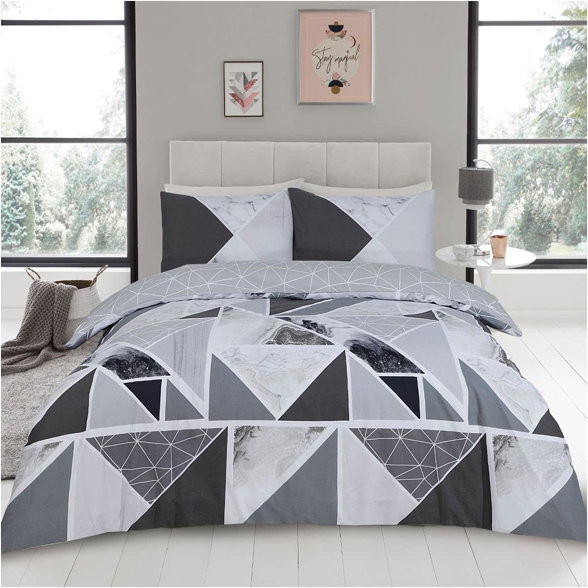 GC GAVENO CAVAILIA Luxury Geometric Shapes Duvet Cover Quilt, Easy Care Reversible Poly-Cotton Bedding Set, Mila, Kingsize
