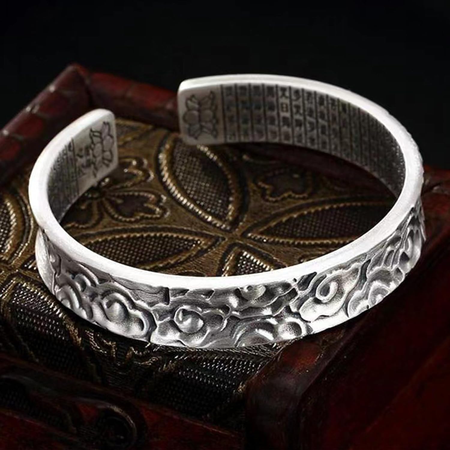 Auspicious Clouds Feng Shui Bracelet, Tibetan Buddhist Mantra Wealth Luck Happiness Lucky Amulet Bangle, Vintage 999 Sterling Silver Adjustable Bracelet