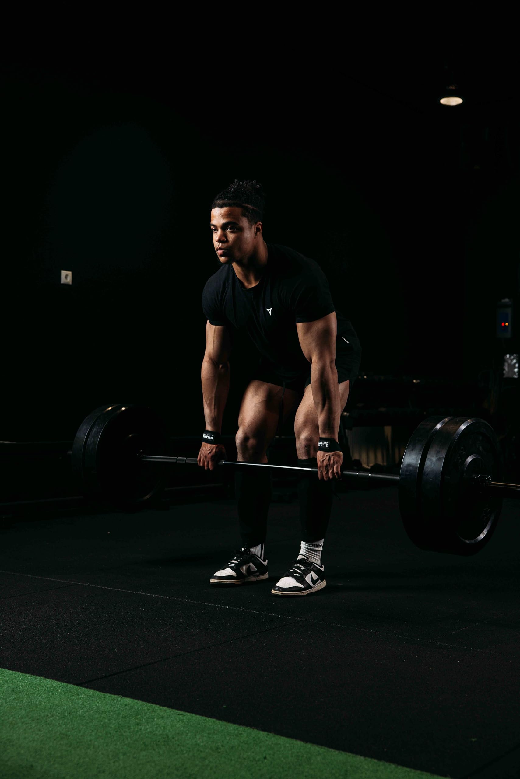 BREAKING LIMITS Deadlift Shin Guards - Tutore per polpacci in neoprene - Calze Deadlift - Parastinchi - Molle per uomo e donna - Protezione per stinchi per deadlifts