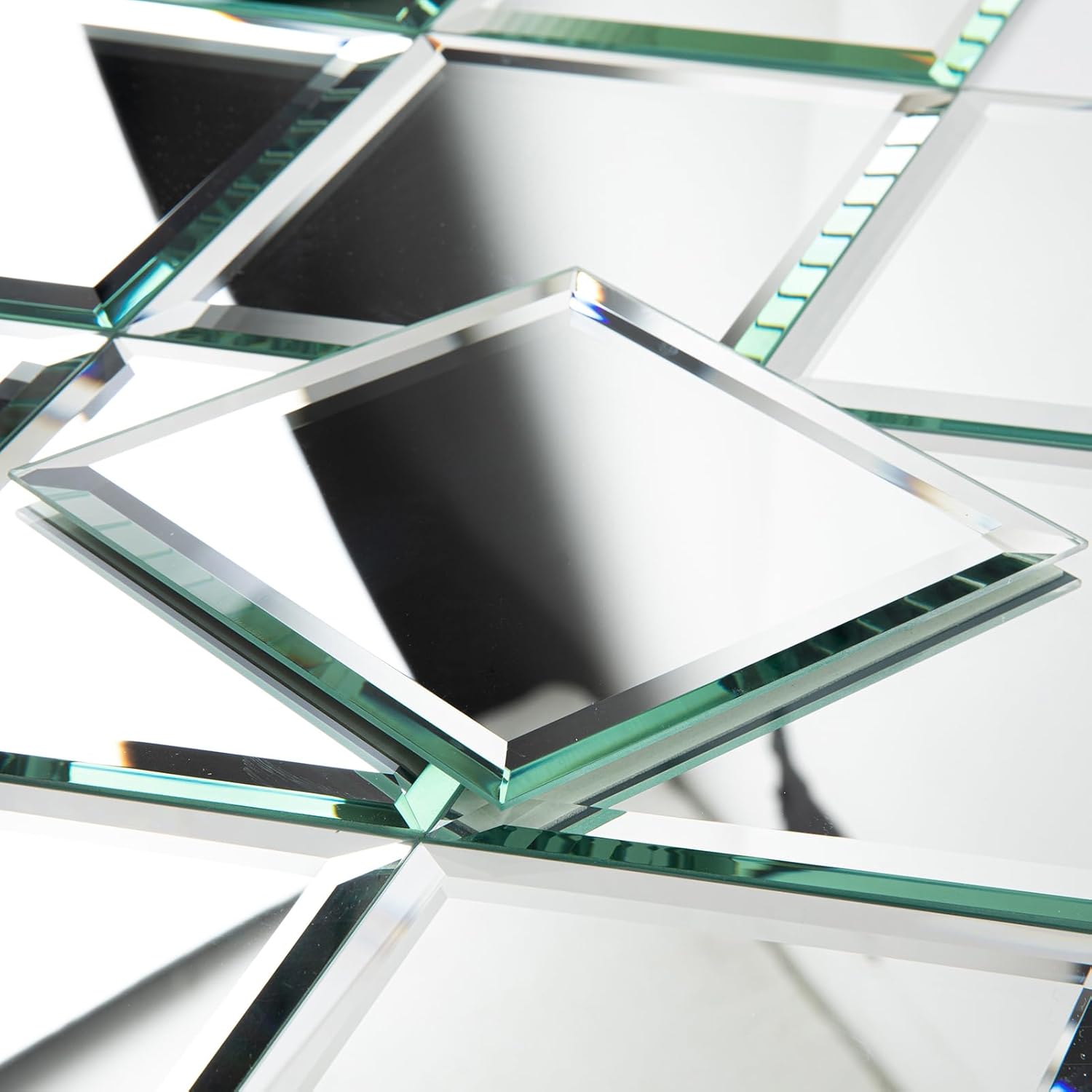 Peel and Stick Beveled Mirror Tile, Mirror Backsplash Tiles 6x8 Inch Diamond for Kitchen Bathroom Wall 16 Pcs, 2.6 SQ.FT