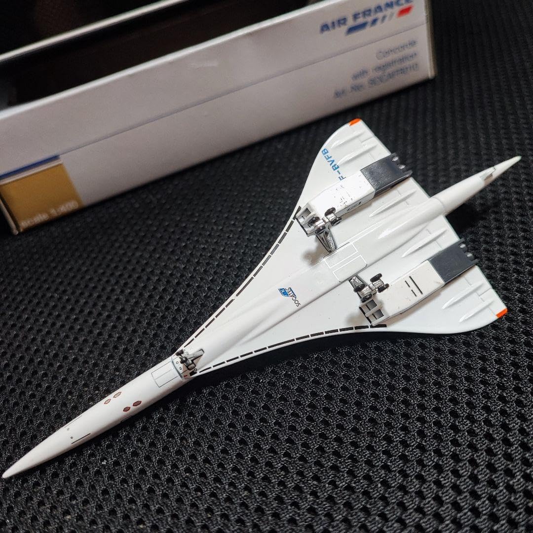 1/400 SOCATEC製ダイキャストモデル/ エールフランス /コンコルド Amazon.co.jp: 1:400コンコルドモデル エールフランスコンコルド