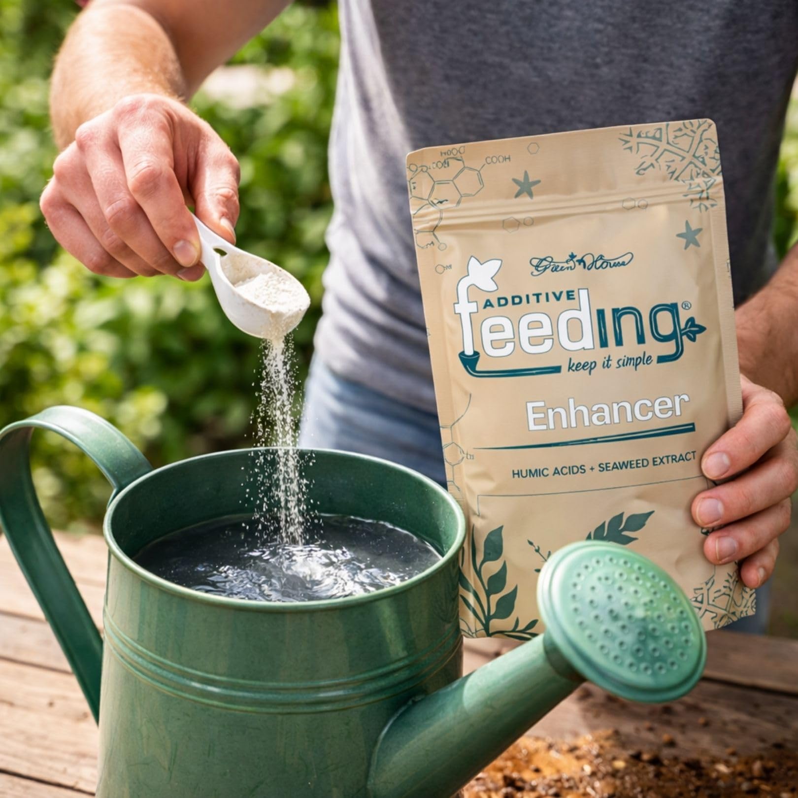 Weedness Green House Feeding Bio Enhancer 500 Gramm - NPK Dünger Grow Anbau Indoor Erde Flüssigdünger Organischer Bio