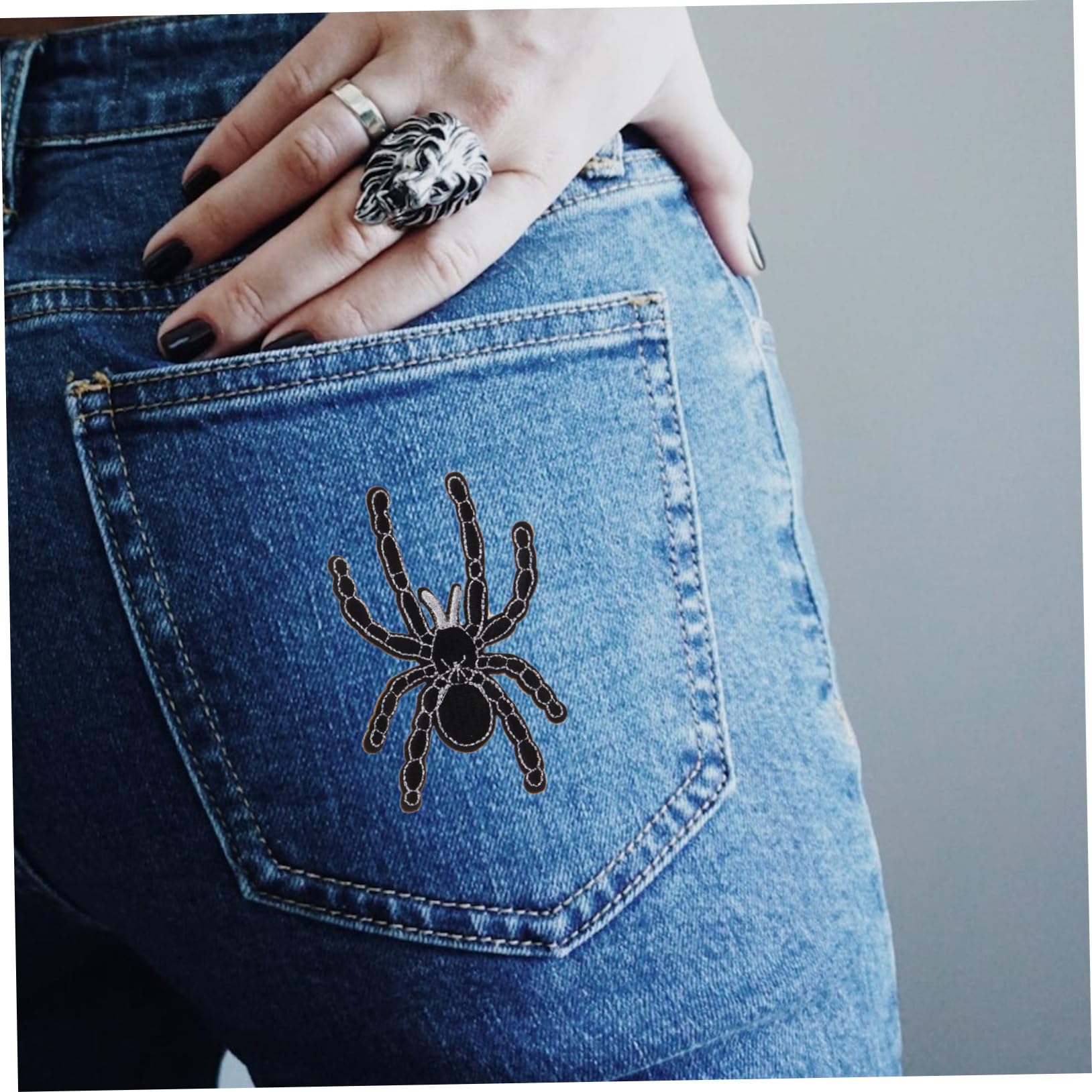 Xunhui - Toppa ricamata a forma di ragno nero, per abbigliamento, ferro da stiro, da cucire, applique in tessuto, per vestiti, accessori fai da te, 1 pezzo