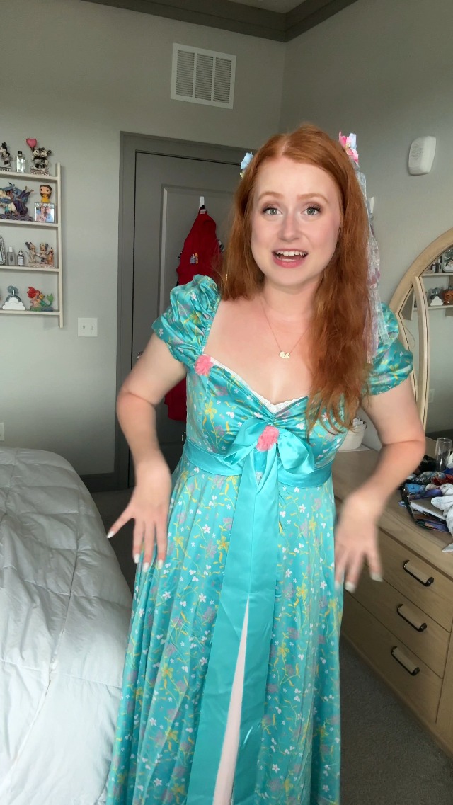 Amazon.com: Disney Enchanted Giselle Costume Dress for Women - Adult Giselle Dress with 2 Hair Combs - Officially Licensed X-Small : Clothing, Shoes & Jewelry Amazon.com: Disney Enchanted Giselle Costume Dress for Women - Adult Giselle Dress with 2 Hair Combs - Officially Licensed X-Small : Clothing, Shoes & Jewelry