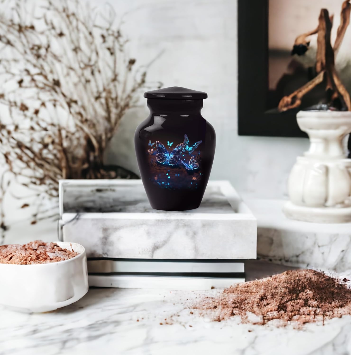 深川製磁 染付金彩牡丹紋 沈香壺 飾壺蓋付 台付 宮内庁御用達