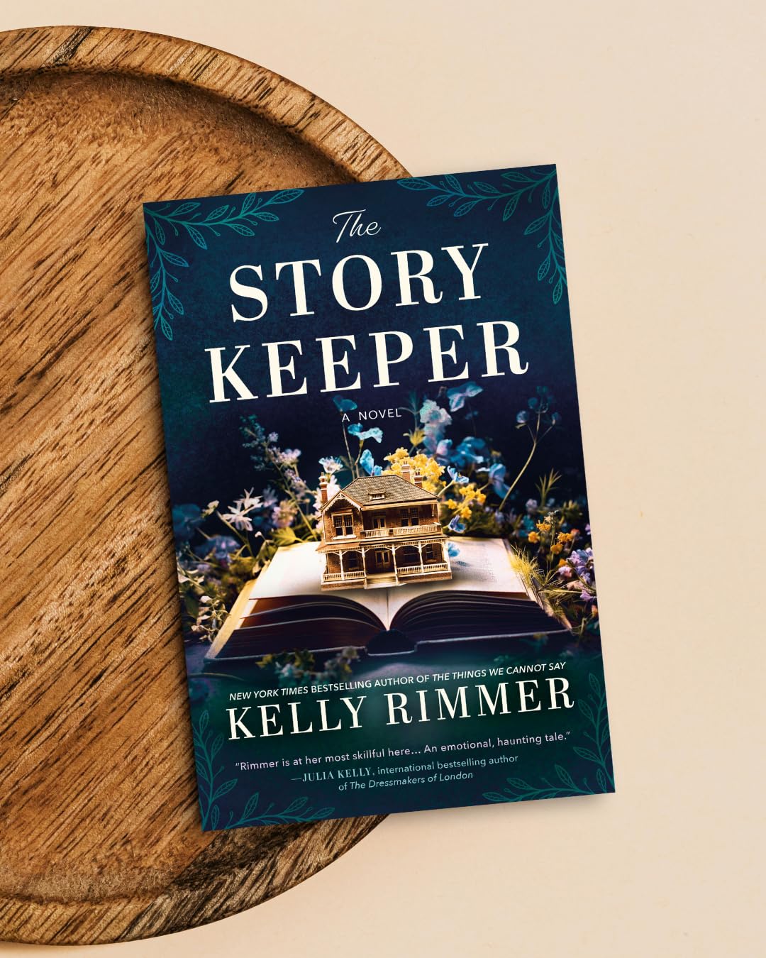 The Story Keeper: A Gothic Mystery of Family Secrets Unveiled from the Author of The Things We Cannot Say      Paperback – July 21, 2026