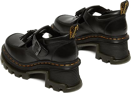 Amazon | Dr. Martens レディース Corran Mary Jane, ブラックアトラス