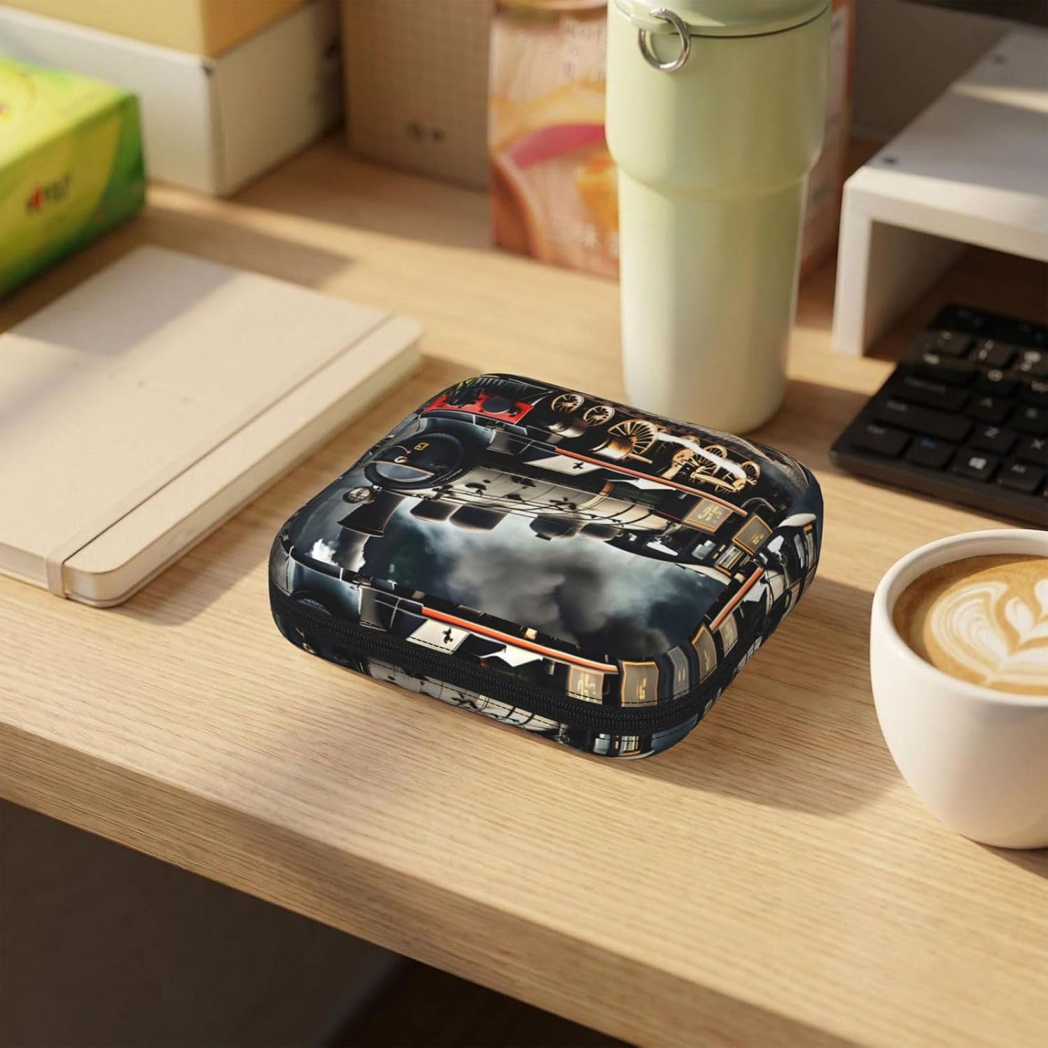 Steam Locomotive Train Print Multifunctional Storage Bag Pad Bag Skin-Friendly Period Pouch Reusable Tampon Bag for Female