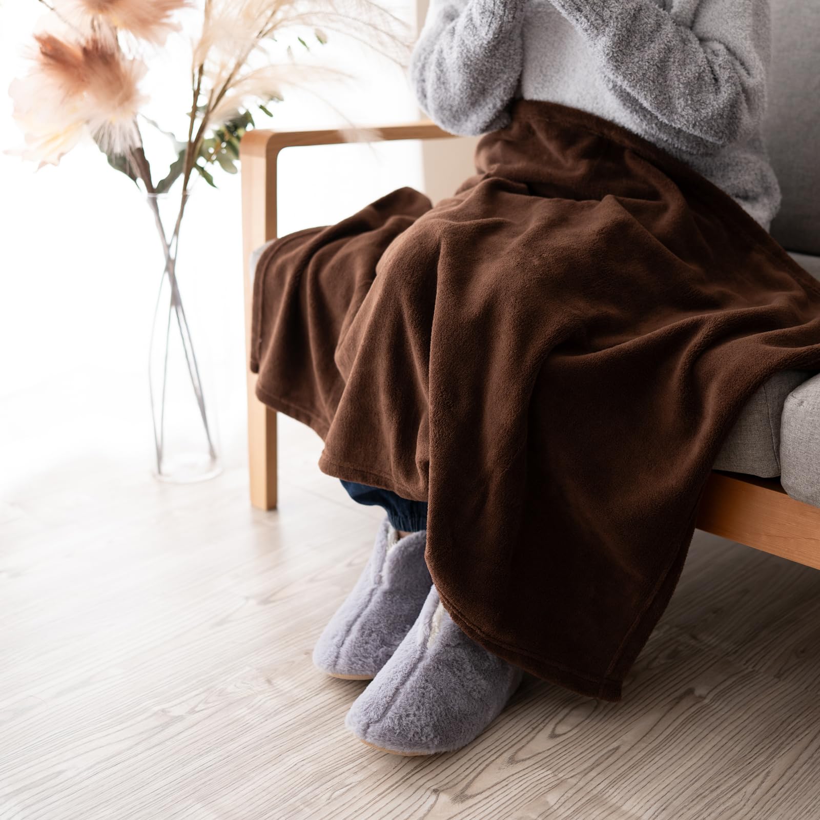 Amazon.co.jp: シルフィーズ ひざ掛け 毛布 薄手 軽い 70×100cm サンゴ