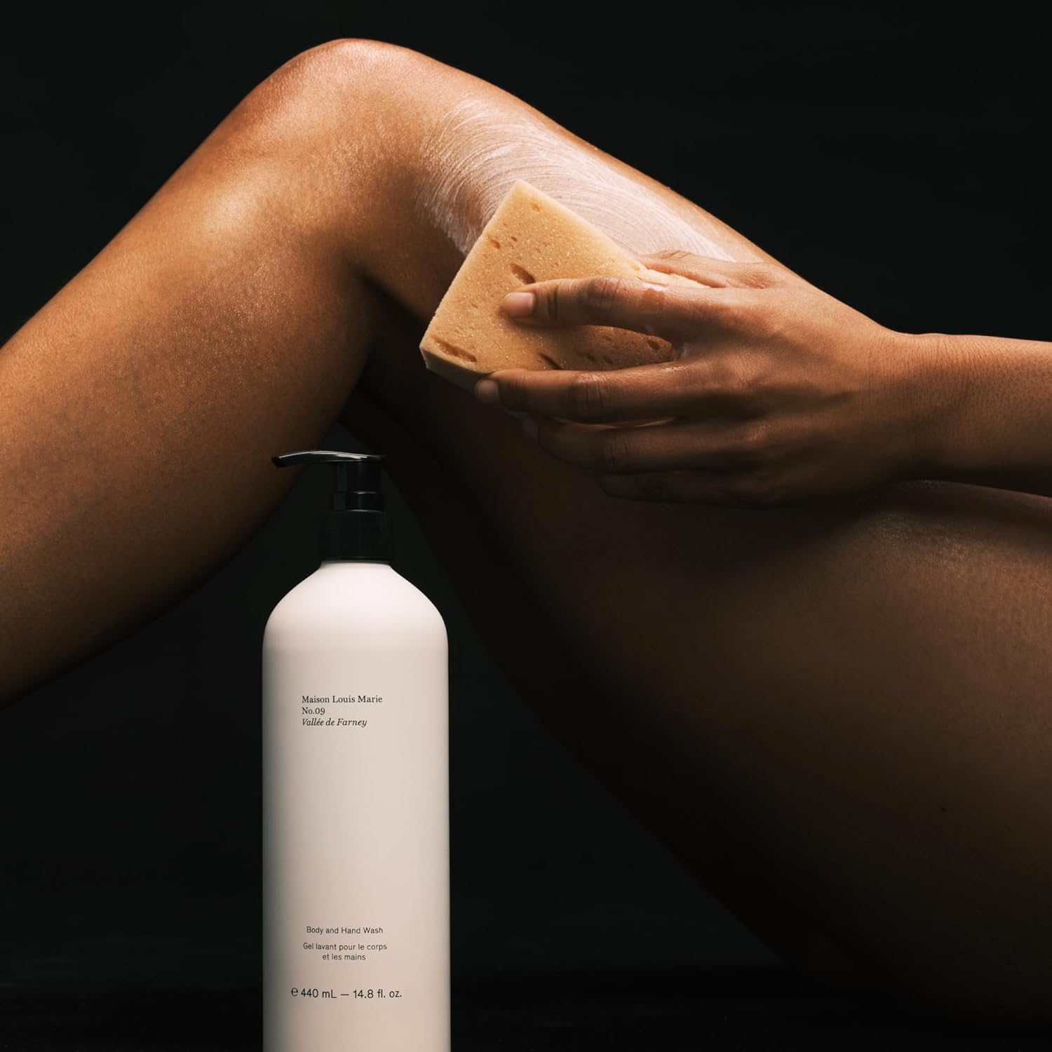 Maison Louis Marie - No.09 Vallee de Farney Natural Body + Hand Wash | Luxury Clean Beauty + Non-Toxic Fragrance (14.8 fl oz | 440 ml)