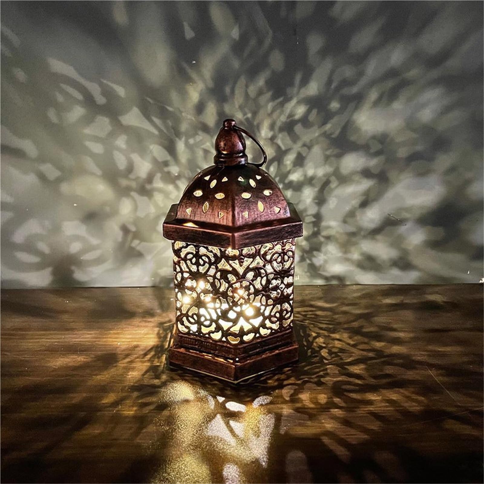 Portavelas Decor Farol Colgante de Metal con Efecto latón, 3 tamaños, pequeño, Mediano y Grande, Arte en Hierro, luz Hueca, decoración(M)