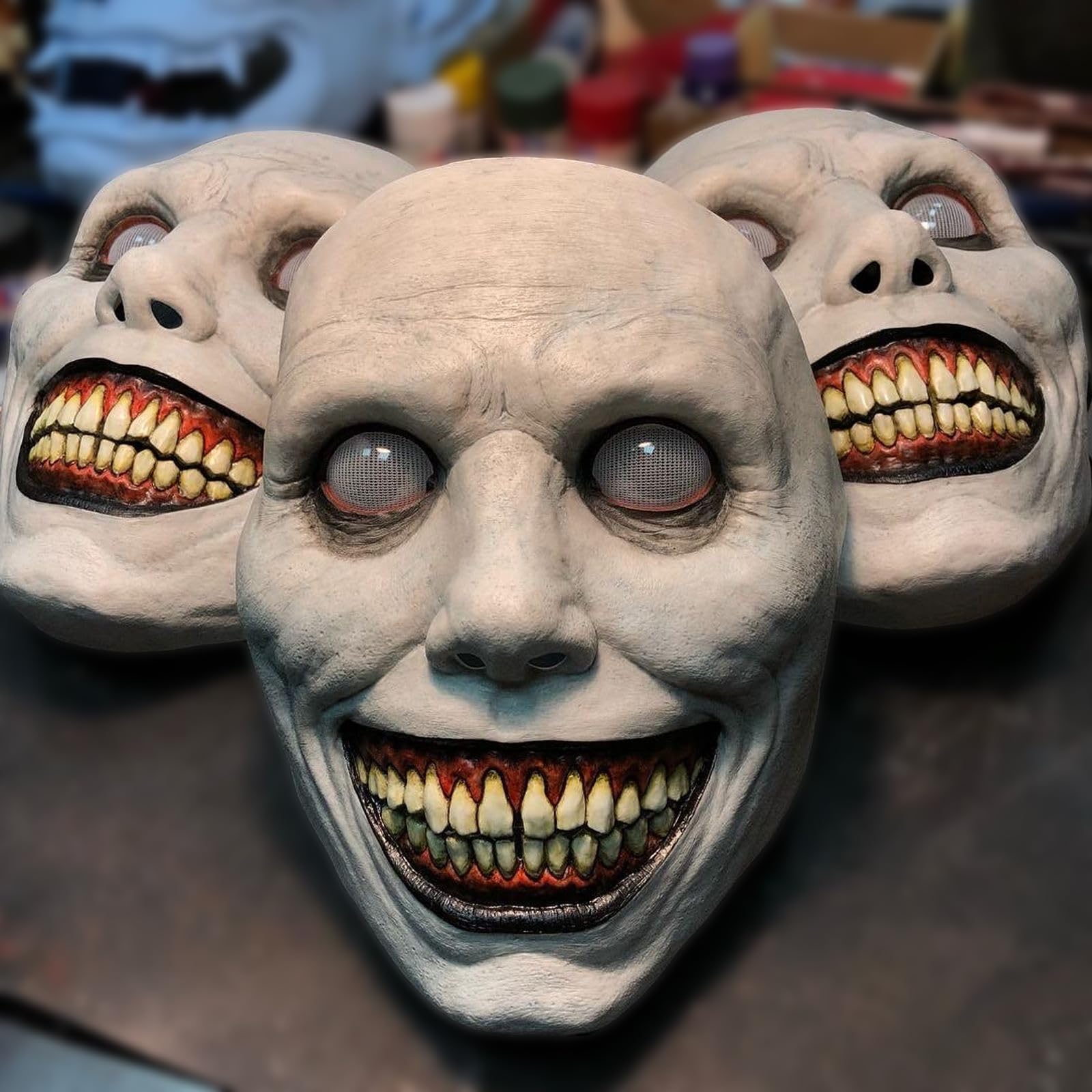 Gruselige Halloween Maske Lächelnde Dämonen Horror Maske Gruseligste Gruselige Horror Kostüm Maske mit weißem Auge für Unisex