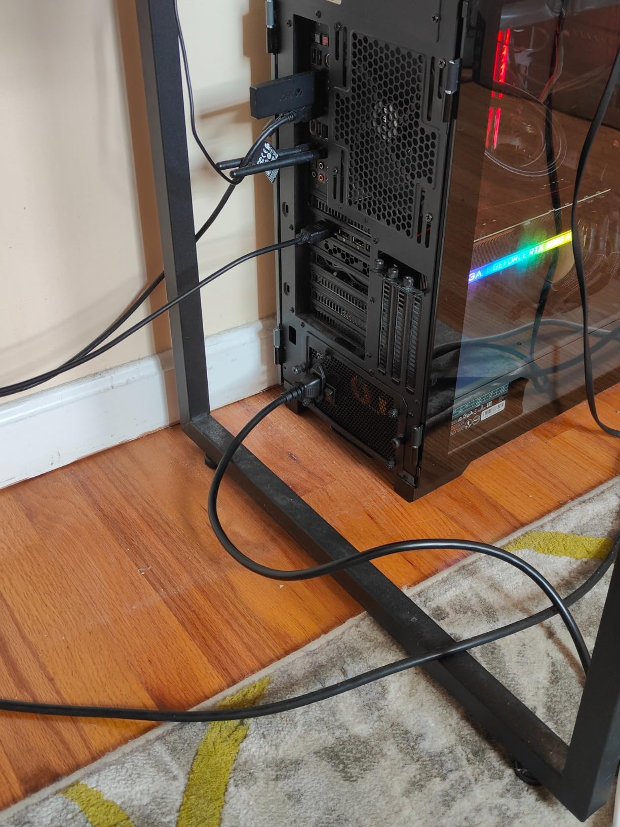 It's the best cable for computer PC, laptops. AC is not supported