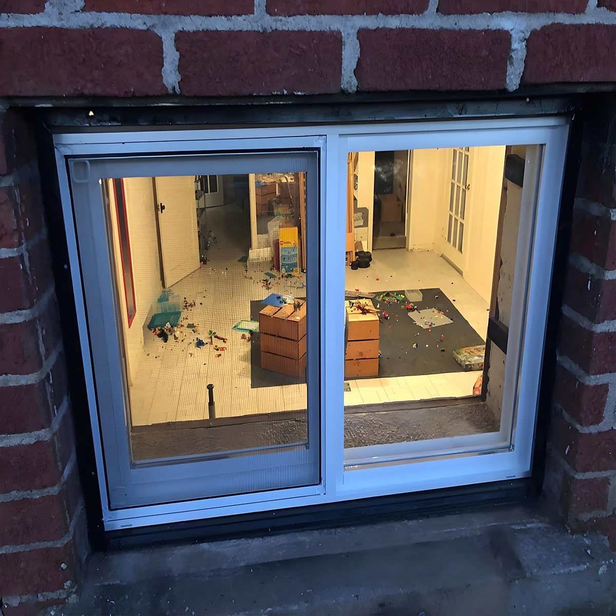 Basement Window for Houses Replacement Windows, 12" 16" 24" 26" 31" 32" 33" 34" 35" 36" Vinyl Slider Window with Screen, Shed Sliding Windows for Basement Bathroom Mobile Home(White,26x15)
