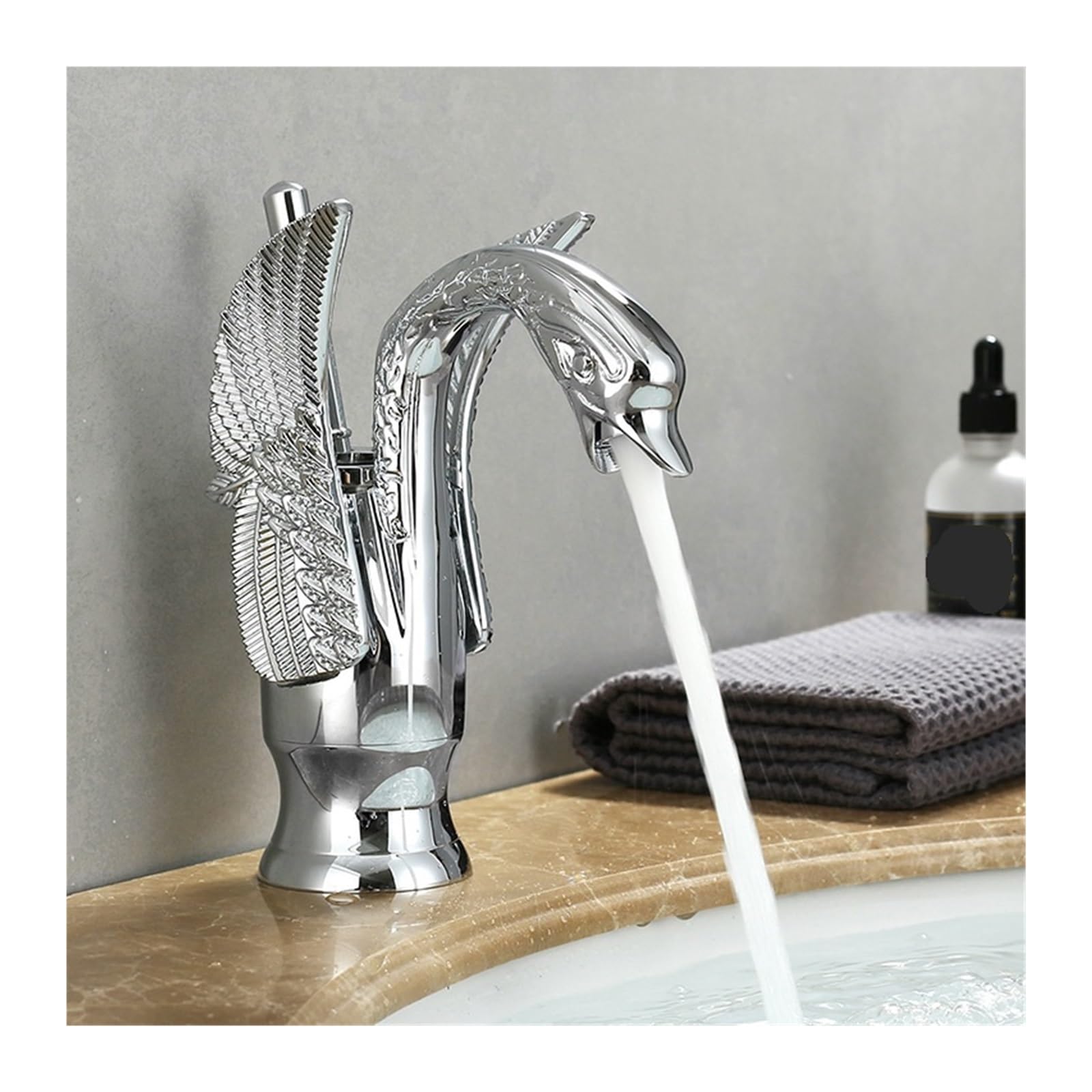 Grifo de lavabo de diseño cisne corto en acabado cromado brillante para fregadero monomando