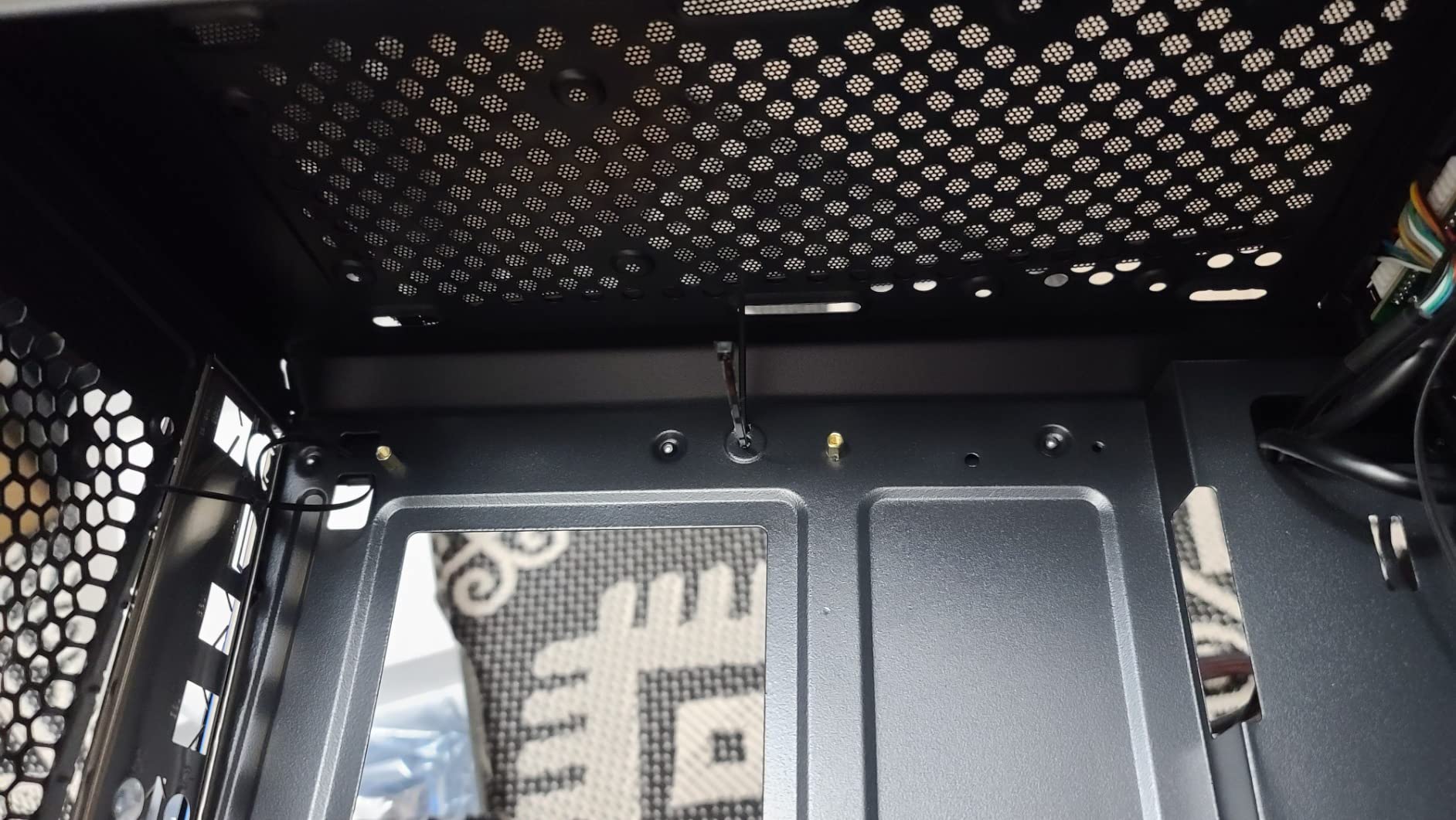 Bgears B-Vigor 700W PC Power Supply - 80+ Efficiency With Black Ribbon Cables For Gaming Computers