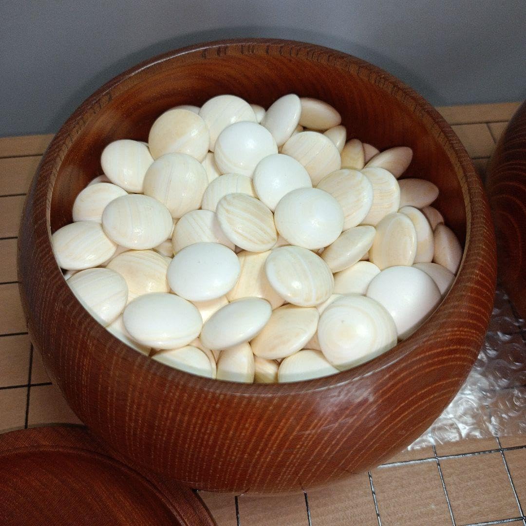 【美品】本格で重厚！碁盤（桂木材、へそあり）＆碁笥（けやき木材）＆碁石ハマグリ Amazon | 本格で重厚！碁盤（桂木材、へそあり）＆碁笥（けやき