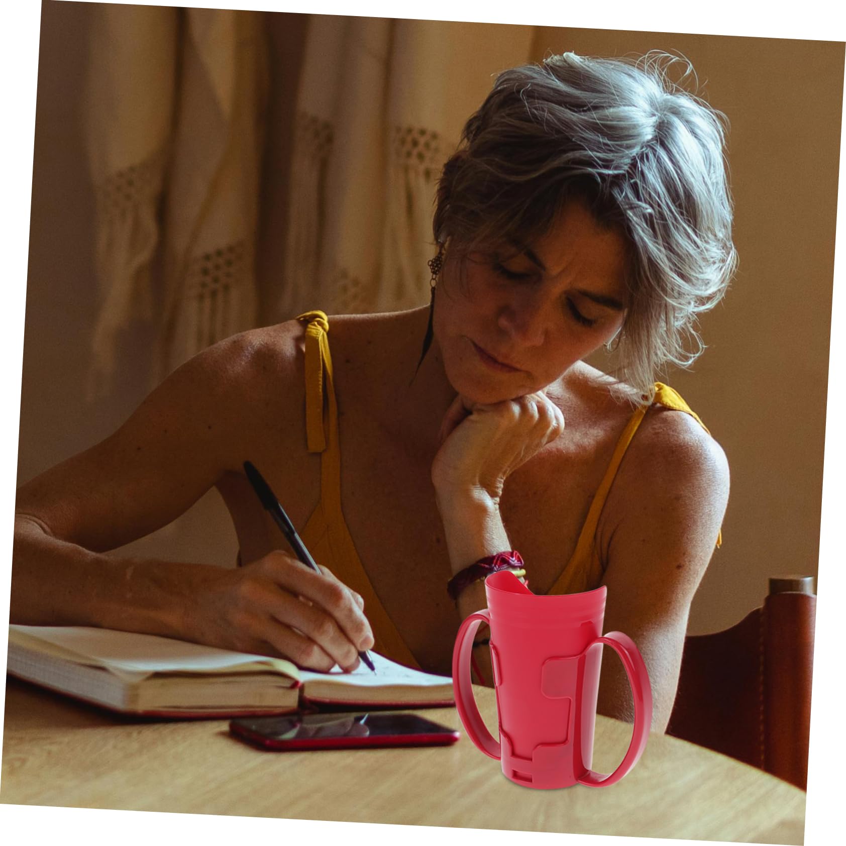 Baluue 4pezzi Tazza Per Anziani Con Beccuccio Inclinato Bicchiere Anti-perdita Per Disabilità Aiuto Per La Deglutizione Design Ergonomico Per Pazienti e Maternità