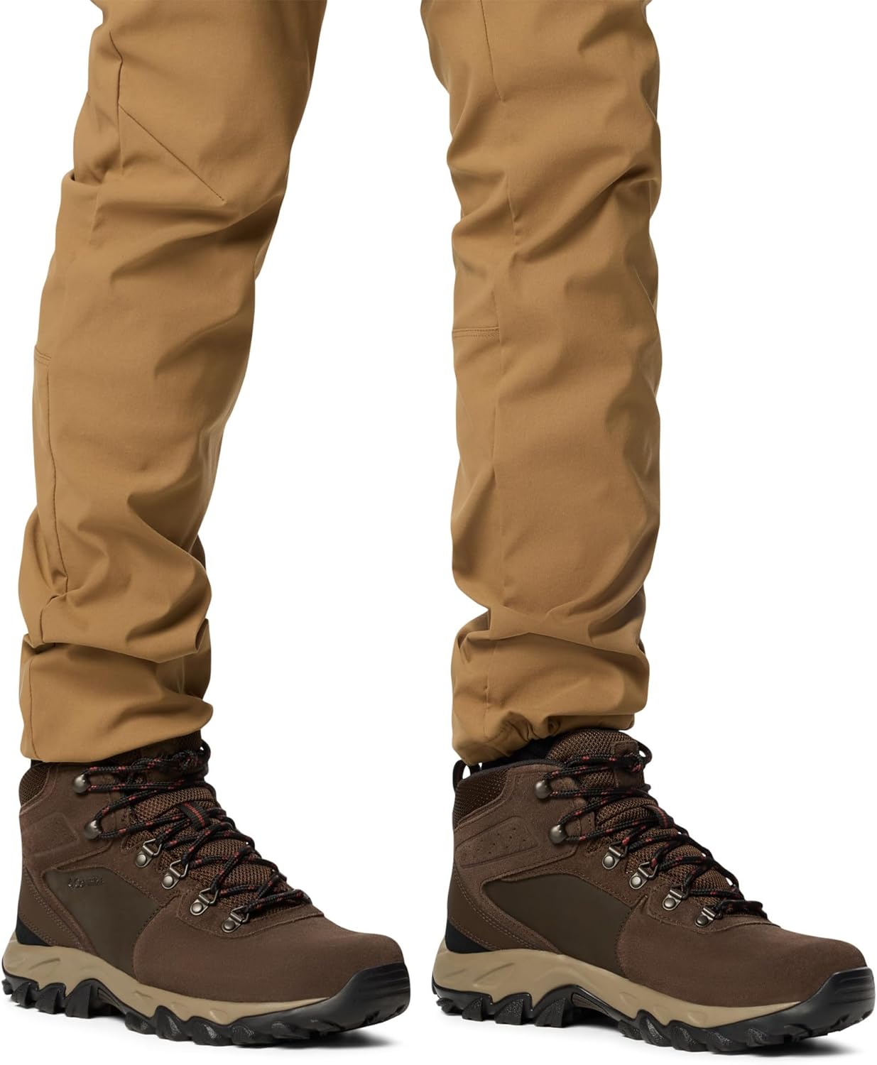 Columbia Men's Newton Ridge Plus II Suede Waterproof Hiking Boot - Image 2