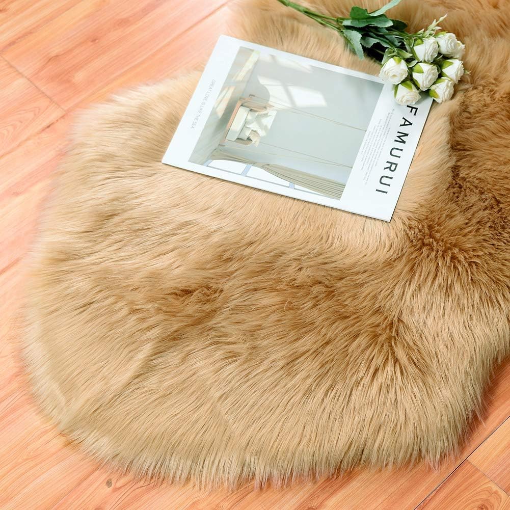 HOOMstyle Schapenvacht Oslo - Imitatie Dierenvel - 60 x 90 cm - Vloerkleed - Beige / Caramel