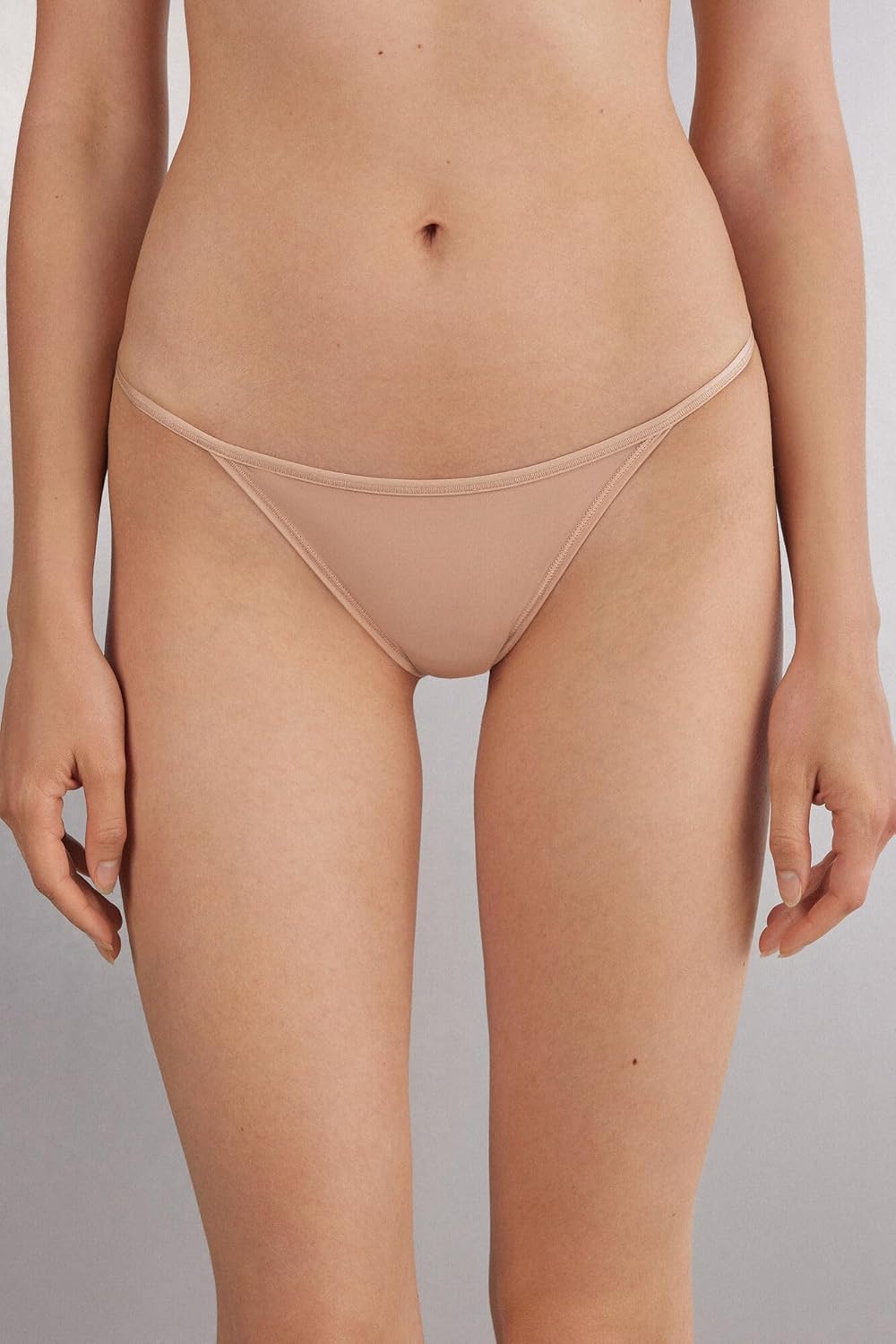 Intimissimi Woman's Thong with Ultralight Microfiber Straps - Image 2