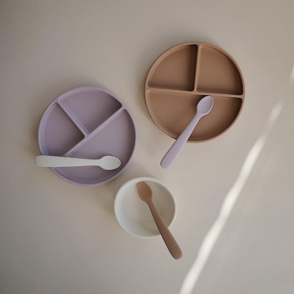 mushie divisée Assiette à Ventouse en Silicone | Sans BPA | Accessoires pour Bébé, Jeunes Enfants Garçons et Filles | Passent au Lave-Vaisselle et au Micro-Ondes | (Soft Lilac) - 3