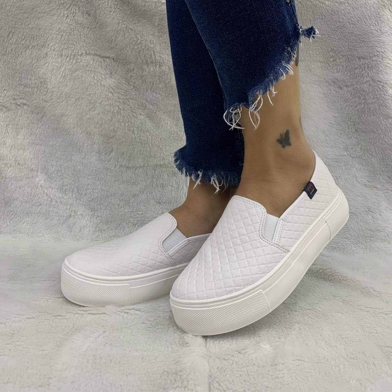 slip on moleca caixa alta trama feminino