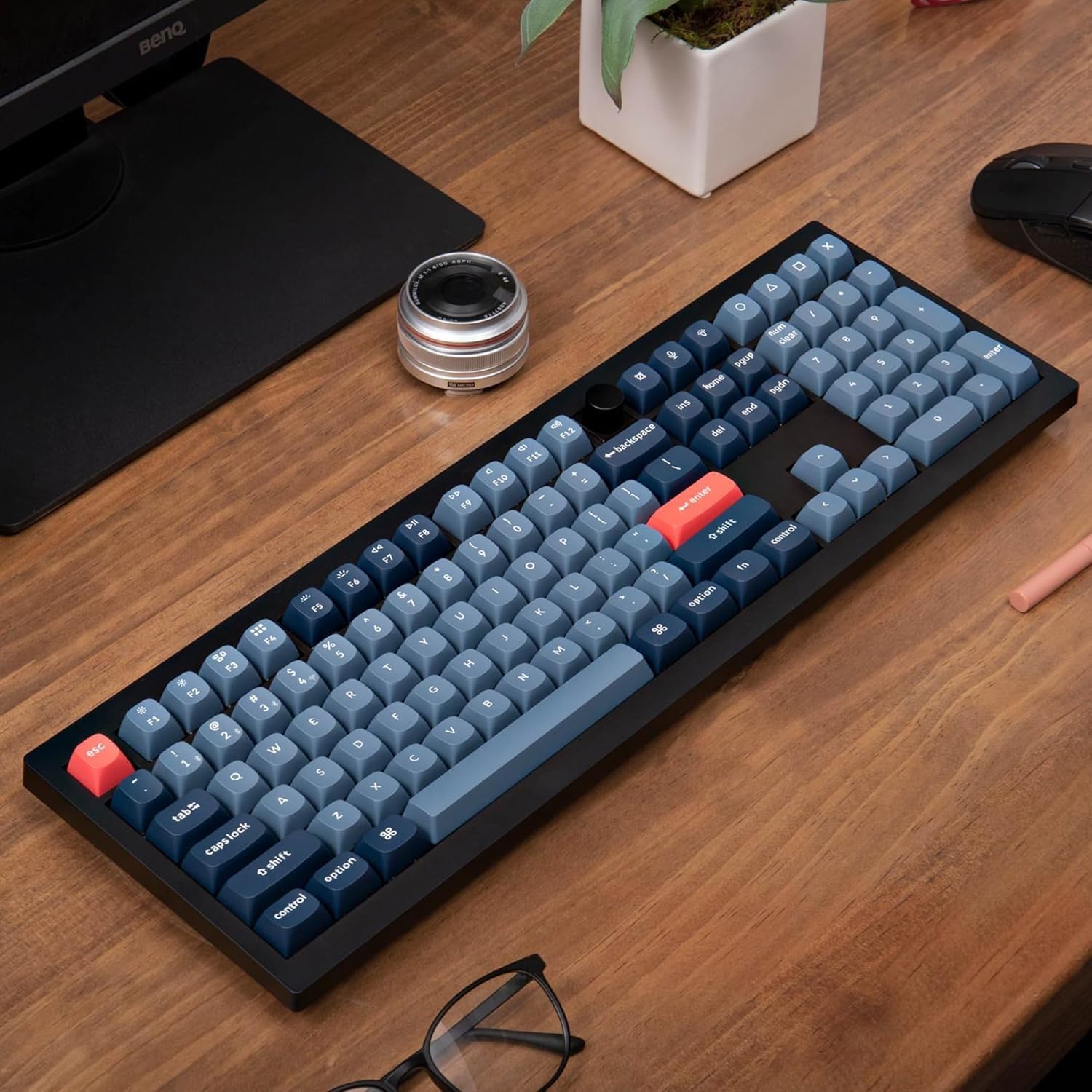 Keychron V6 Max Tastiera meccanica Wireless, 2,4 GHz/Bluetooth/USB-C 3 modalità di retroilluminazione RGB QMK/VIA Macro programmabile, tasti PBT Hot-Swappable per Mac Windows Gateron Jupiter Brown