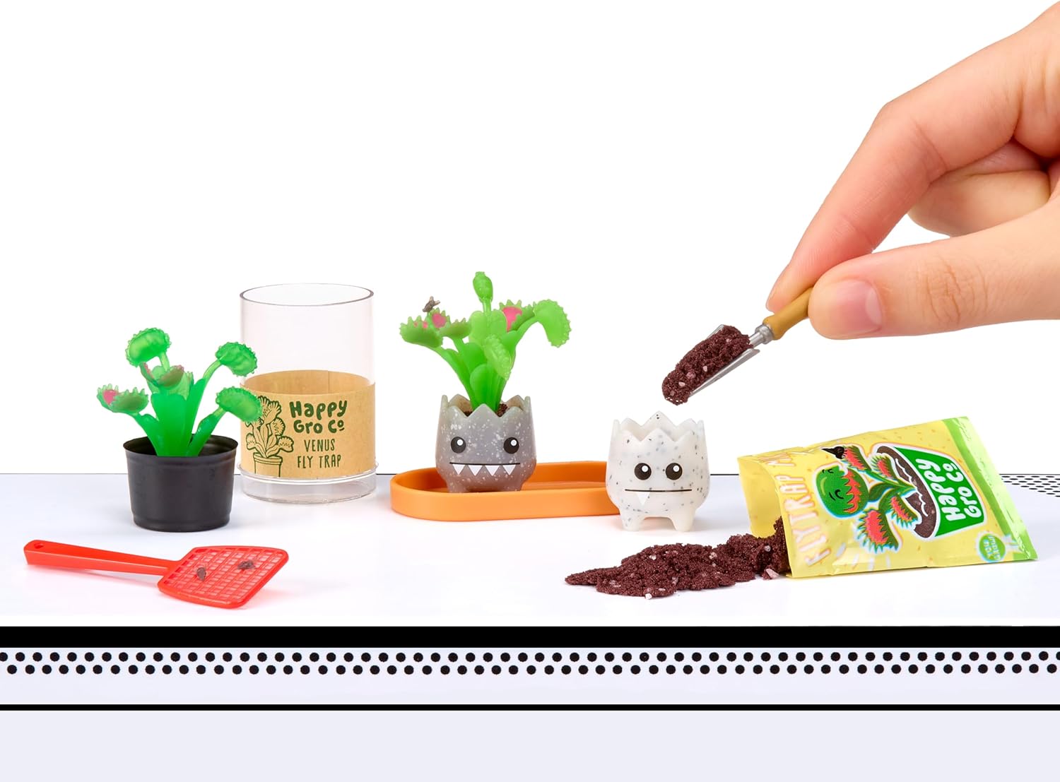 MGA's Miniverse - Make It Mini Nature Series 3 Mini Collectibles, Mystery Blind Packaging, DIY, Crafts, Replica Plants, Flowers, Botanicals, Novelty, Collectors, 8+