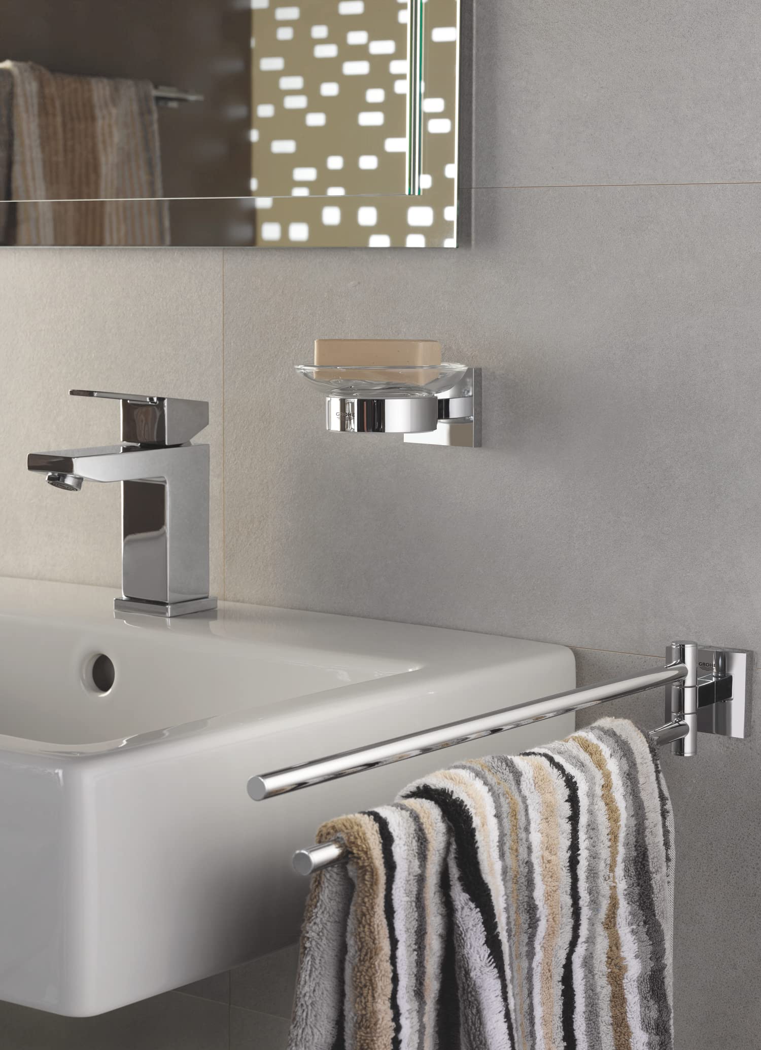 GROHE QUICKFIX Start Cube,Uchwyt na mydło z uchwytem,Instalacja śrubowa lub z klejem,Chrom,41096000