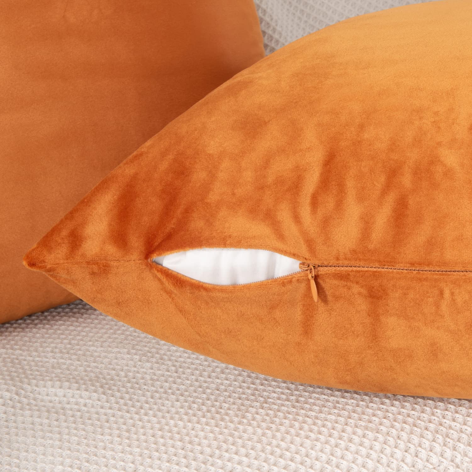 Yonous Set di 4 federe per cuscini, in morbido velluto di alta qualità, decorative, per divano, letto, sedia, arancione, 45 x 45 cm