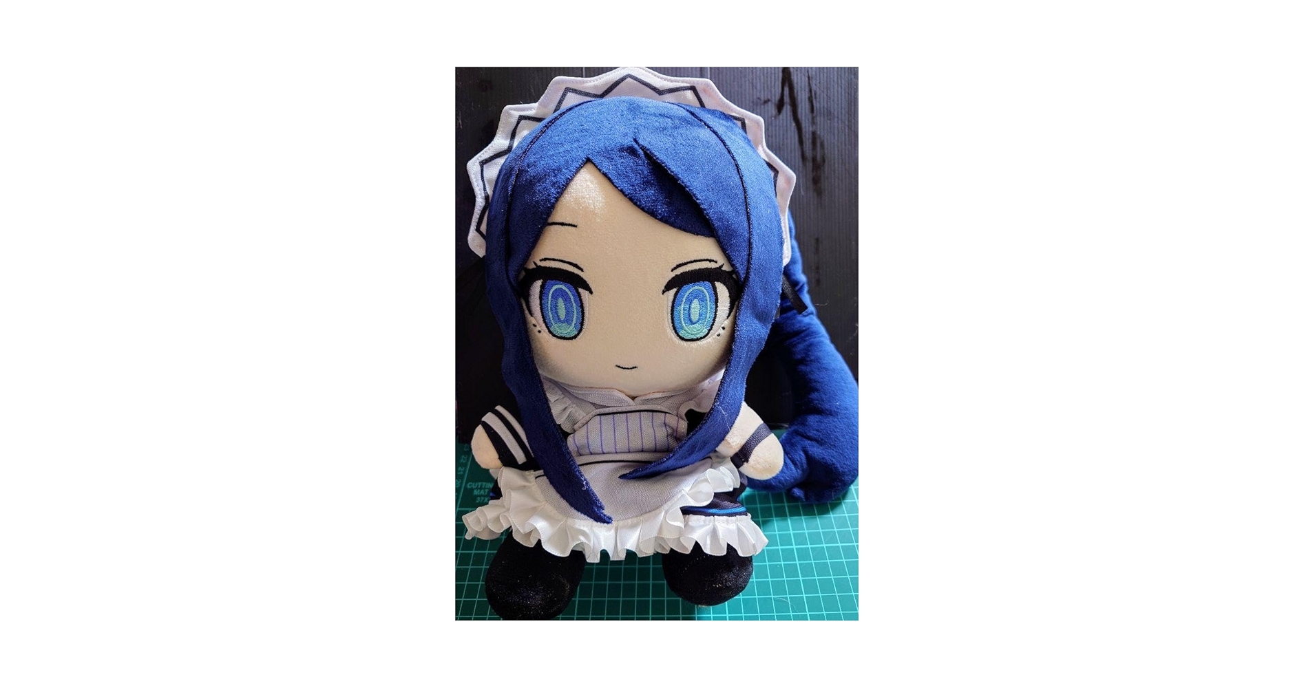 Amazon.co.jp: ブルアカ 天童アリス（メイド） ぬいぐるみ 30cm